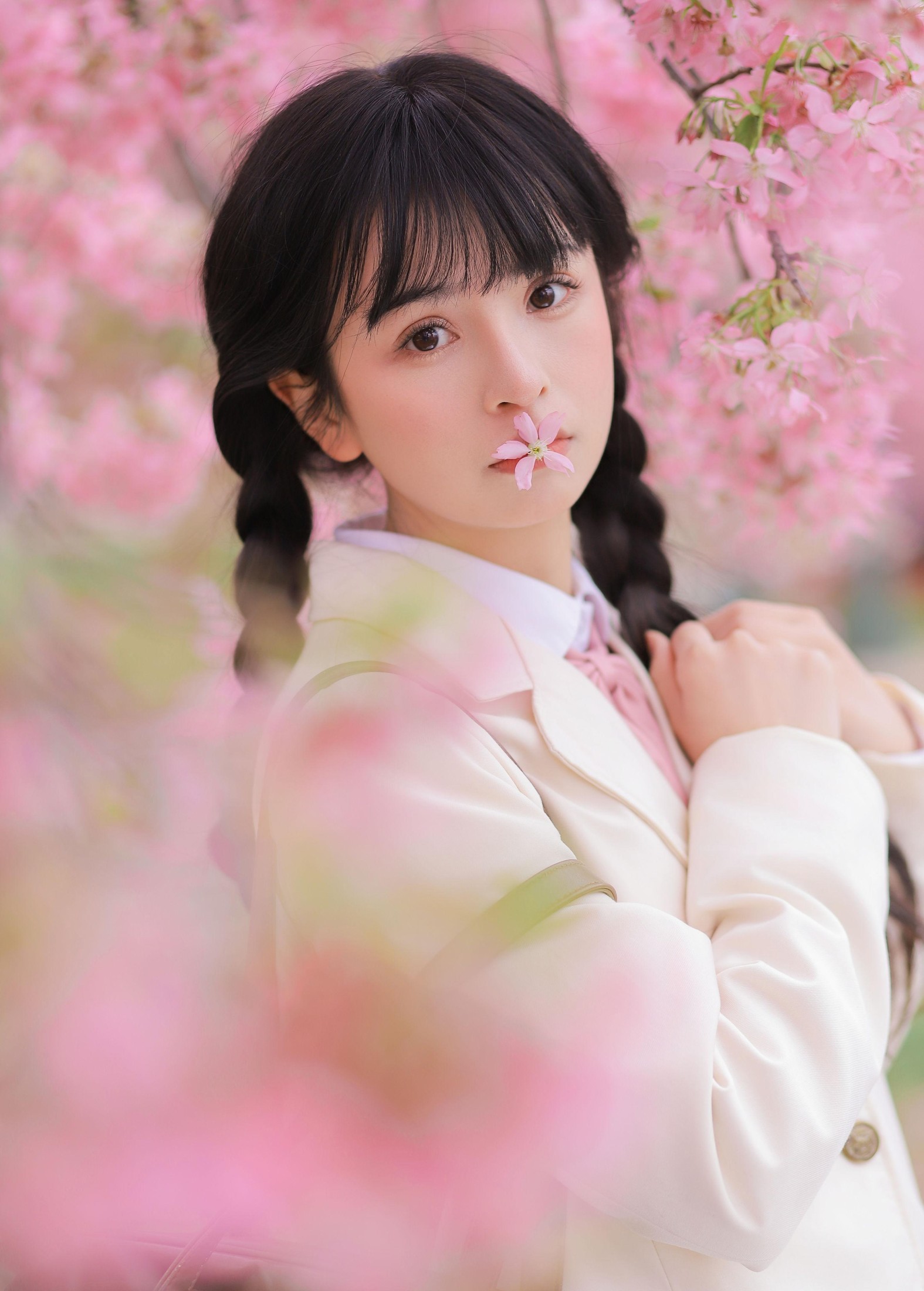 图片[2]-捉到一只苏苏 – 《樱花树下》[27P]-COS写真在线网