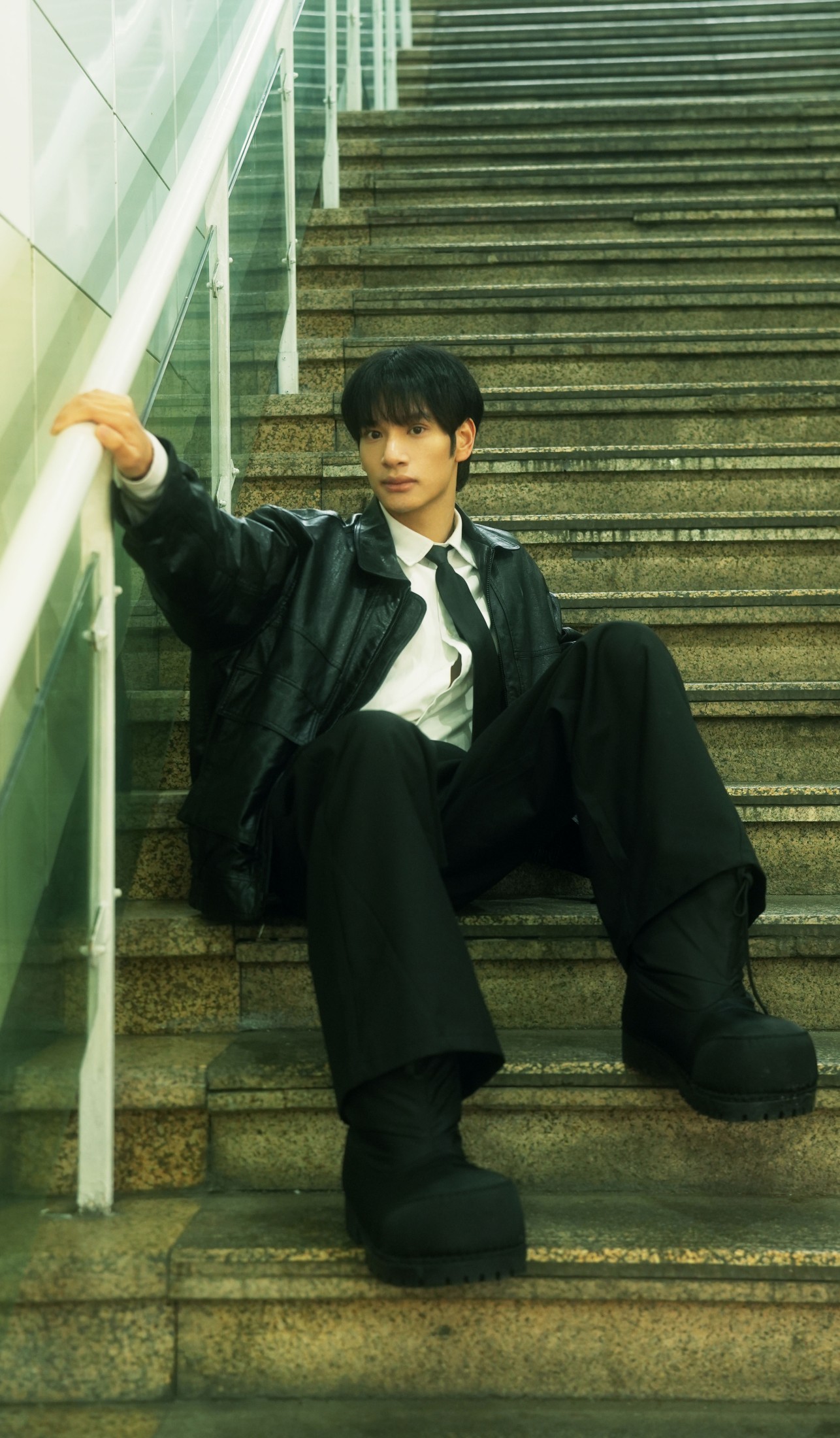 图片[4]-藤原先生 – 《城市角落》[22P]-COS写真在线网