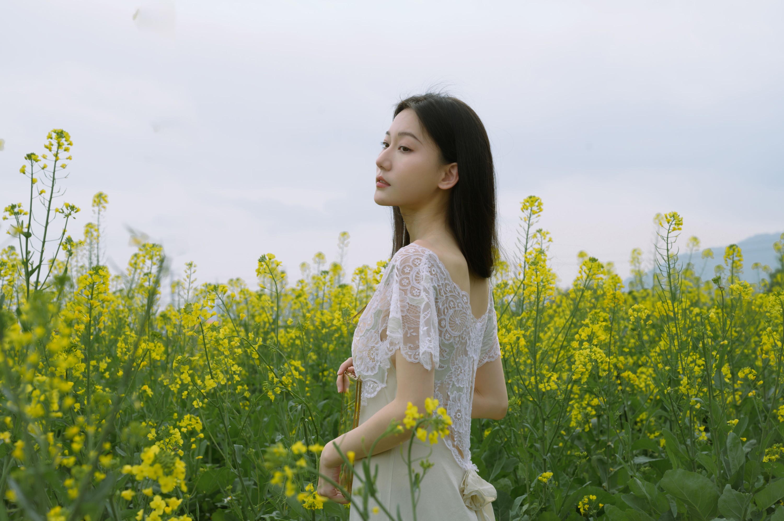 图片[4]-小月 – 《阴天与油菜花》[35P]-COS写真在线网