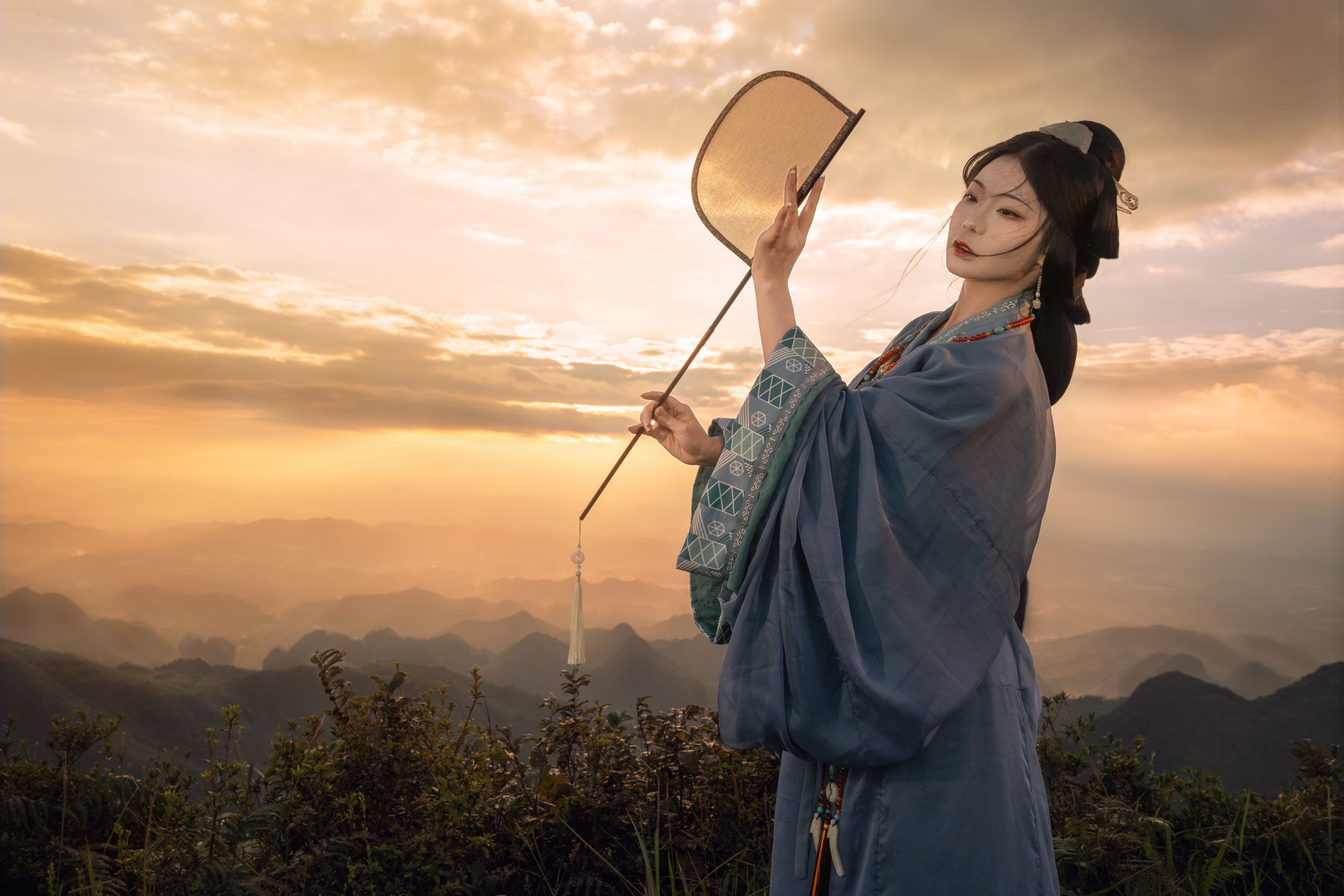 图片[3]-青夙(sù)不摆烂 – 《踏山河》[13P]-COS写真在线网