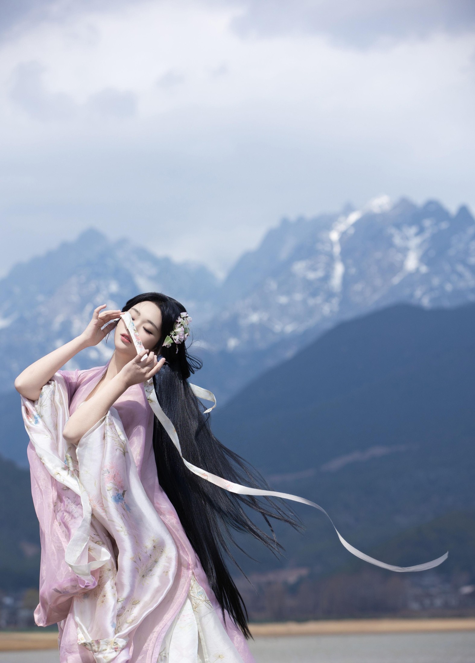 图片[2]-晚江亭 – 《眉间雪》[33P]-COS写真在线网