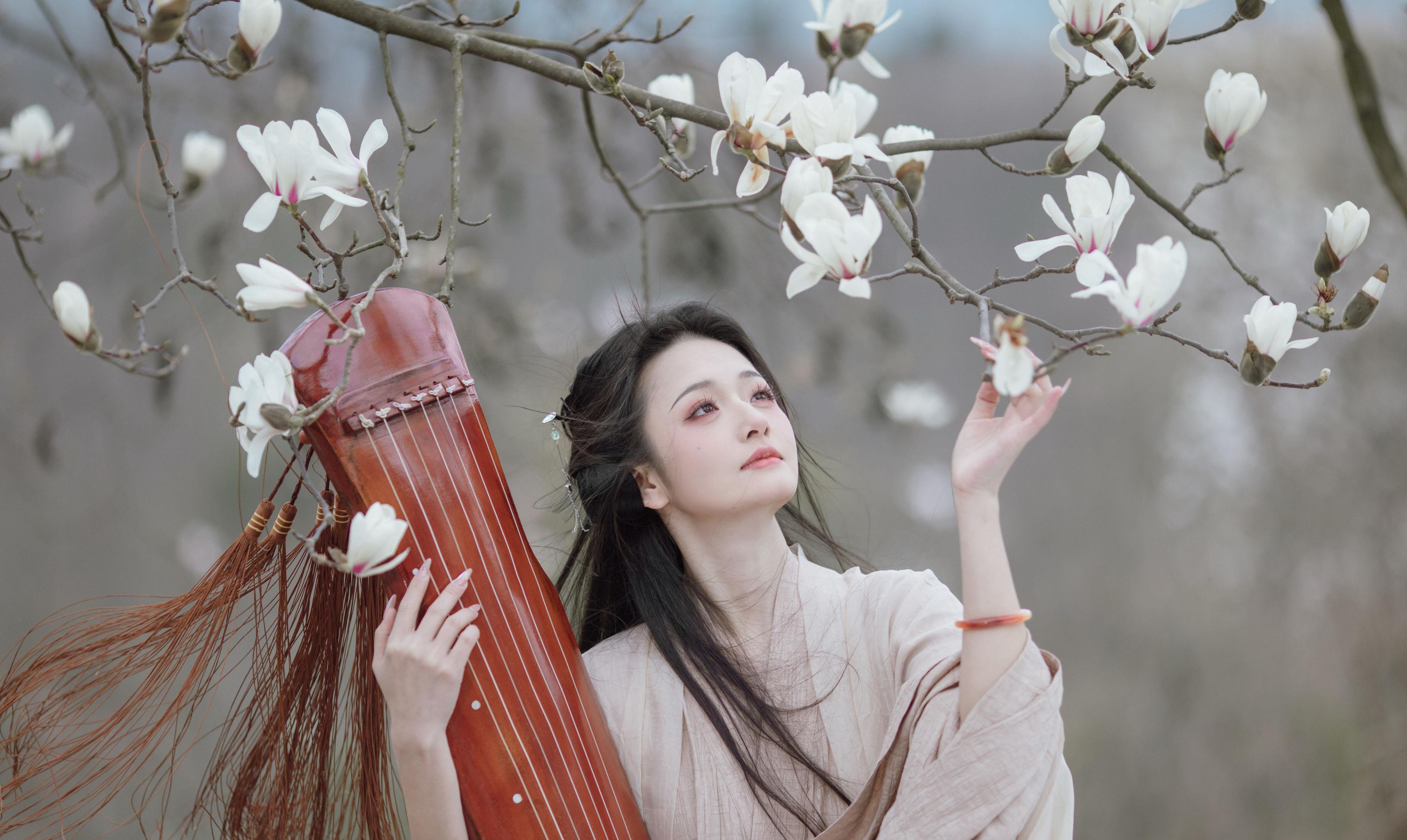 图片[2]-赤嫣在这里 – 《风动暗香浓》[13P]-COS写真在线网