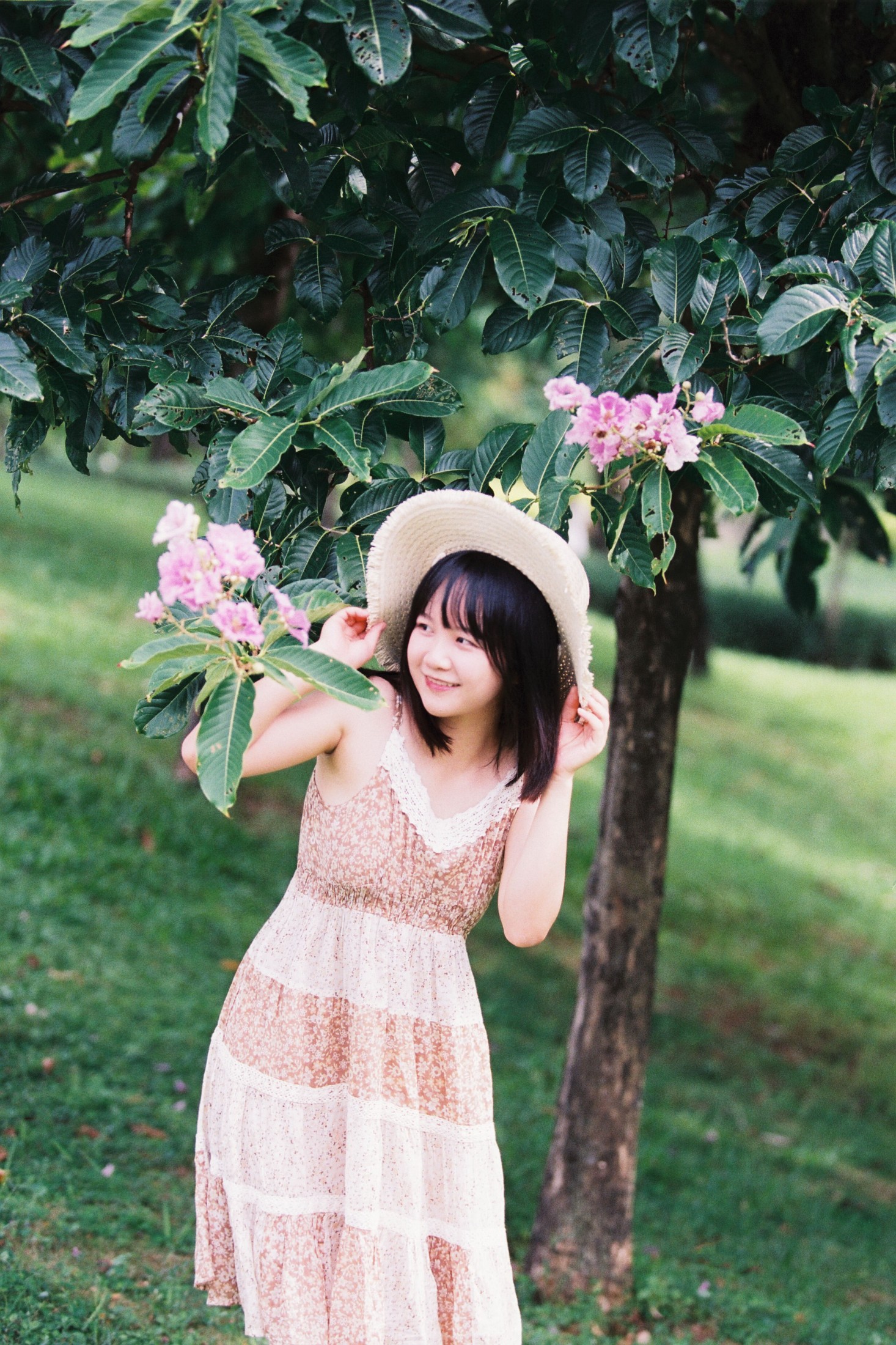 图片[5]-四月岛雯 – 《夏天的草地》[30P]-COS写真在线网