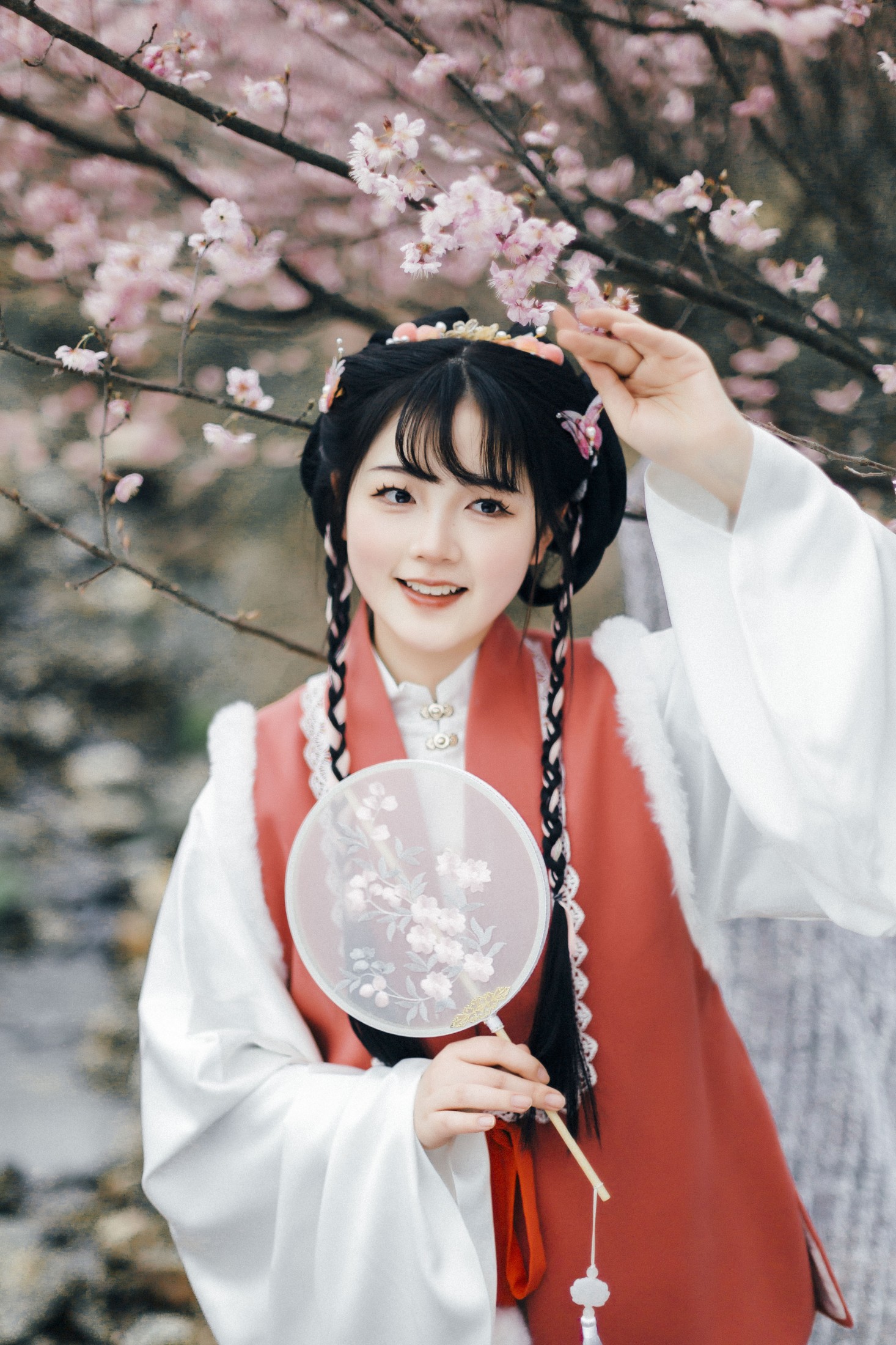 图片[5]--张张要开张- – 《赏春》[18P]-COS写真在线网