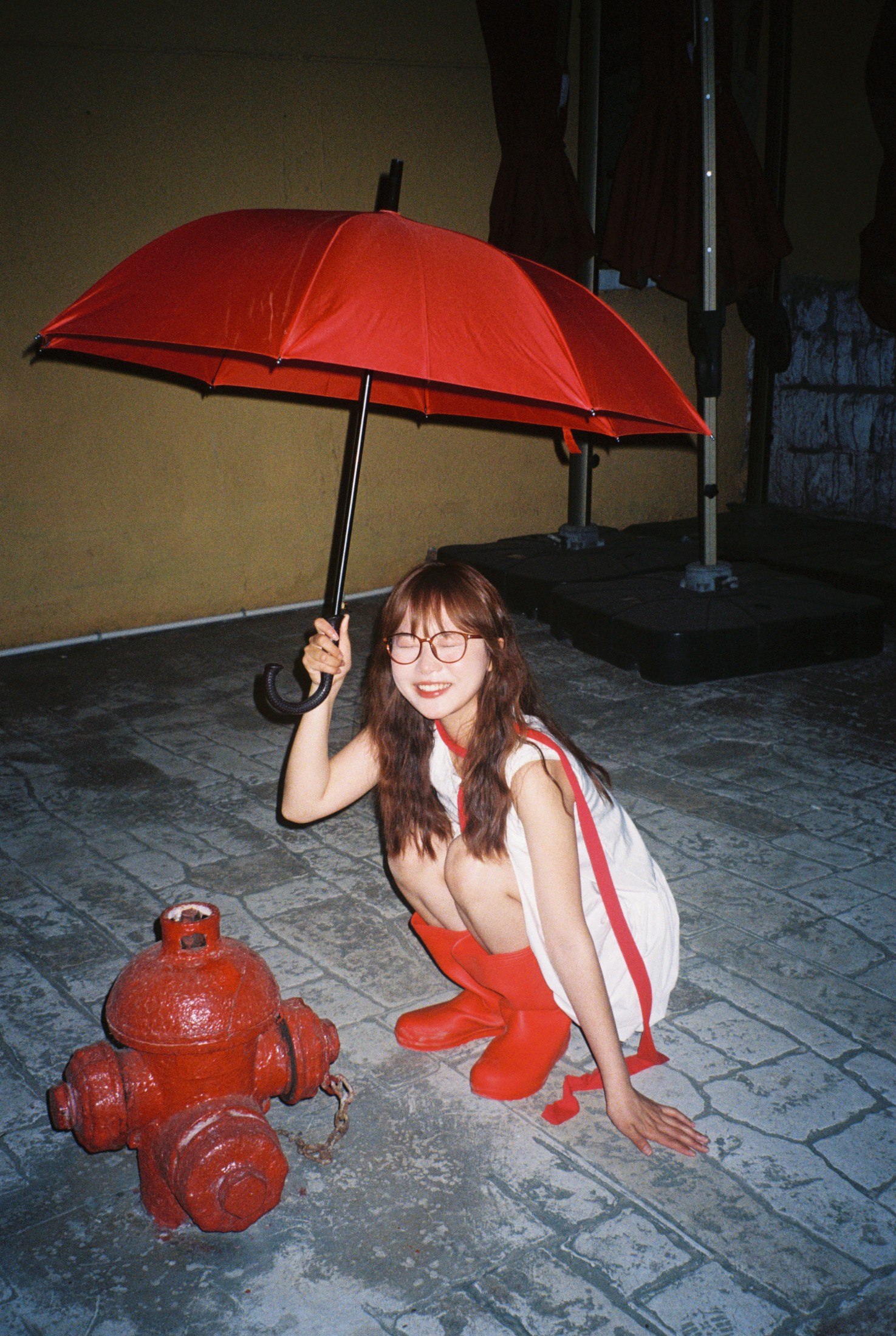 图片[3]-吴椿椿 – 《我的胶片机在晚上也不会撒谎！》[14P]-COS写真在线网