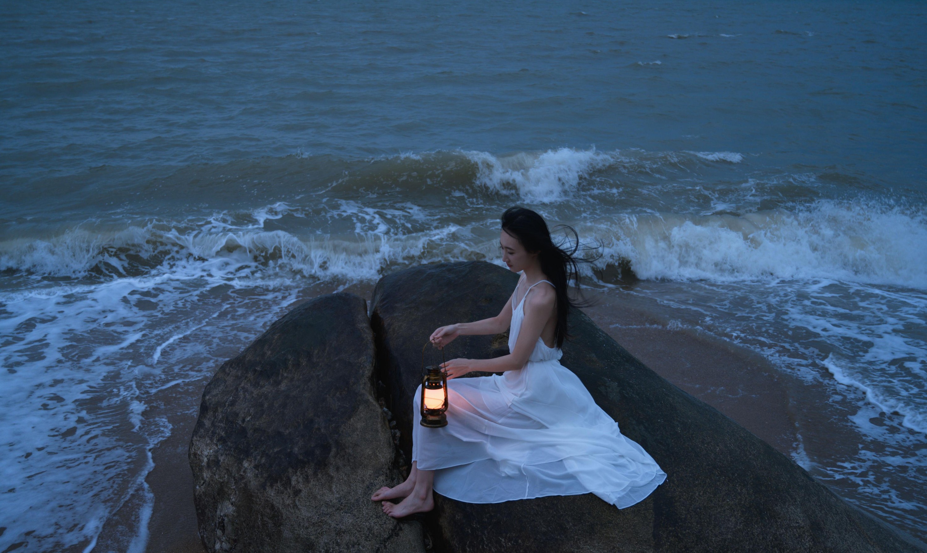 图片[2]-阿吉缘子 – 《孤独的海》[16P]-COS写真在线网