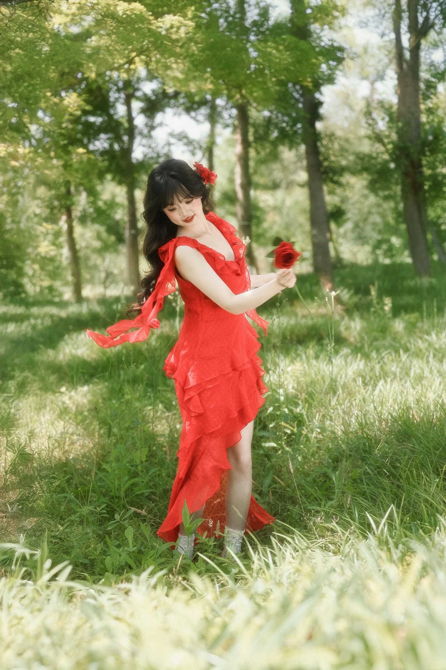 图片[2]-狮子 – 《满屏生命力，像极了夏日肆意绽放的红玫瑰》[20P]-COS写真在线网