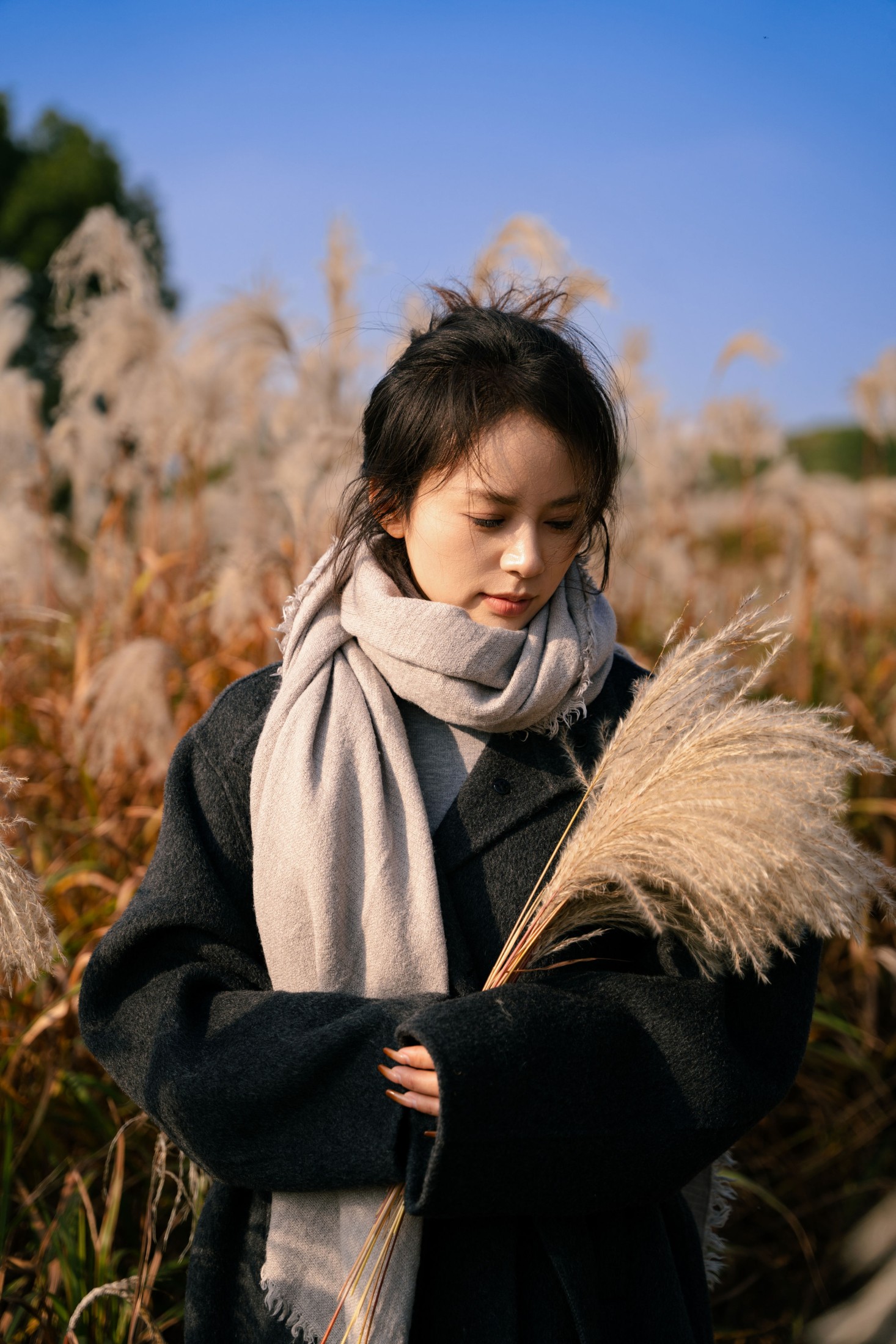 图片[4]-竹官 – 《秋日芦苇荡电影感写真》[13P]-COS写真在线网