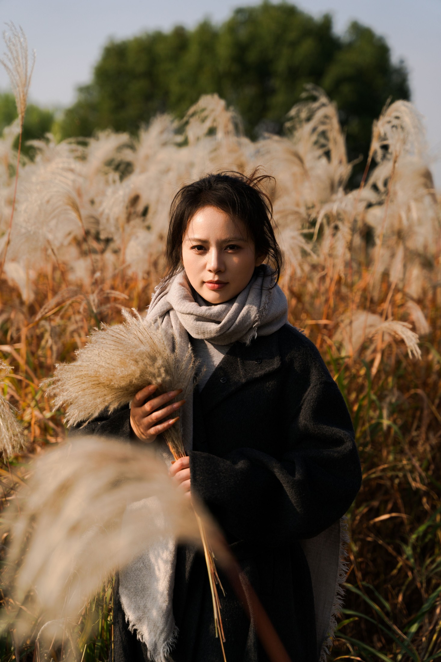 图片[3]-竹官 – 《秋日芦苇荡电影感写真》[13P]-COS写真在线网