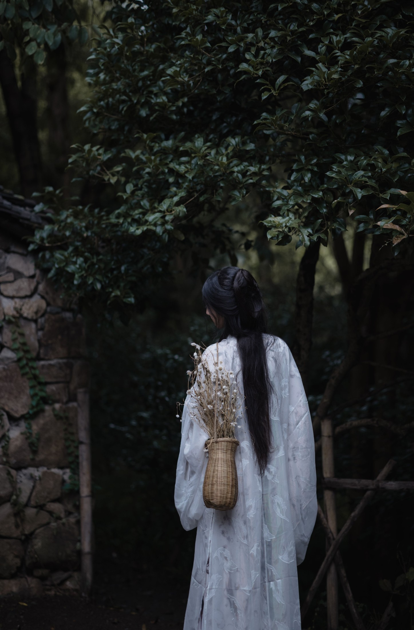 图片[5]-当初叫人家小田田 – 《倚楼听风雨》[27P]-COS写真在线网