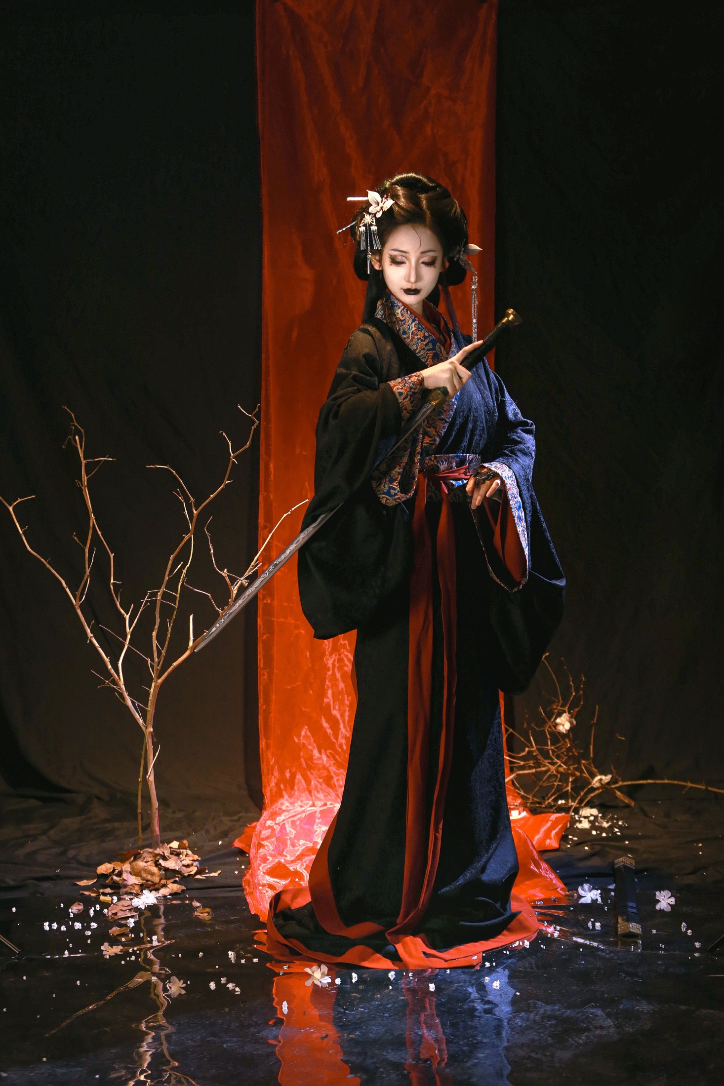 图片[4]-荔小柴 – 《恶女》[18P]-COS写真在线网
