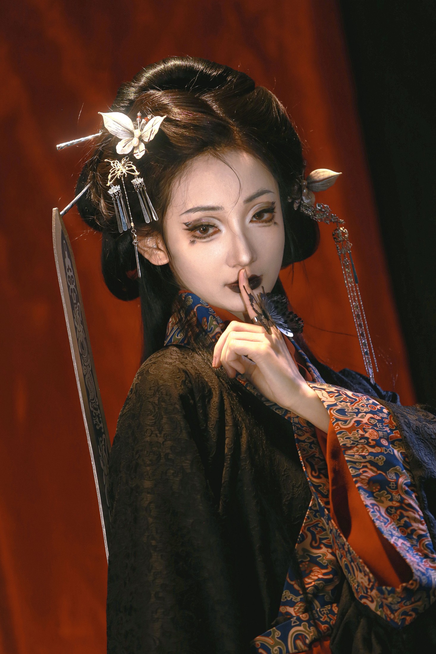 图片[5]-荔小柴 – 《恶女》[18P]-COS写真在线网
