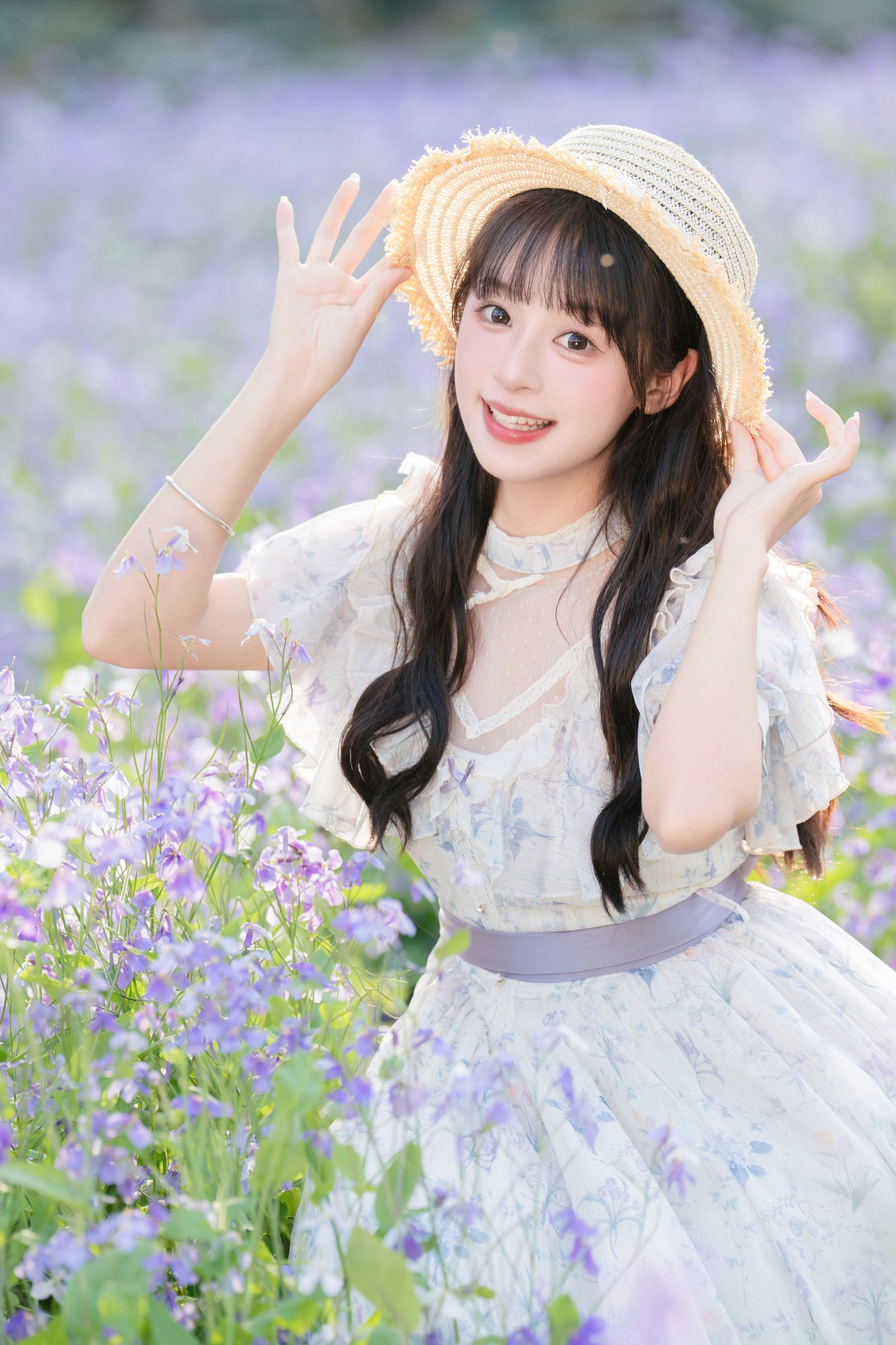 图片[5]-夏芋小年 – 《二月兰花海》[22P]-COS写真在线网