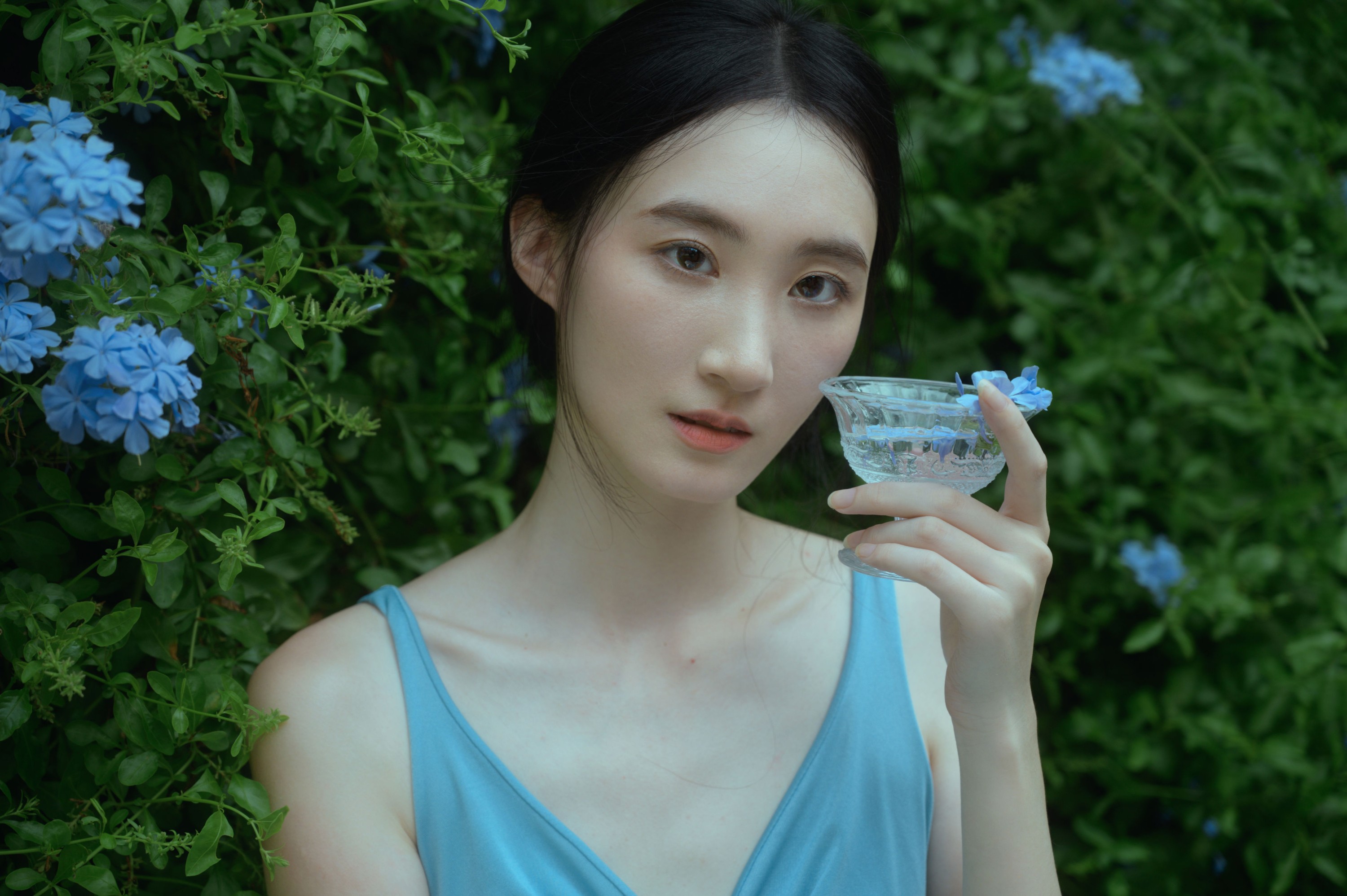 图片[4]-阿吉缘子 – 《夏天与蓝雪花》[14P]-COS写真在线网