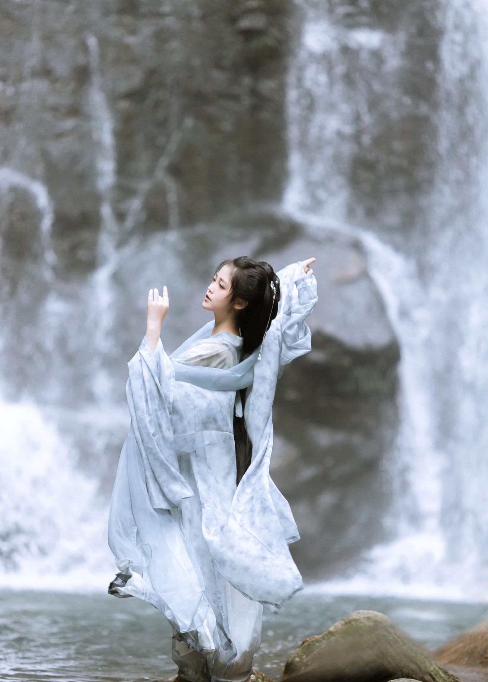 图片[2]-七七_ry – 《追风赶月莫停留》[20P]-COS写真在线网