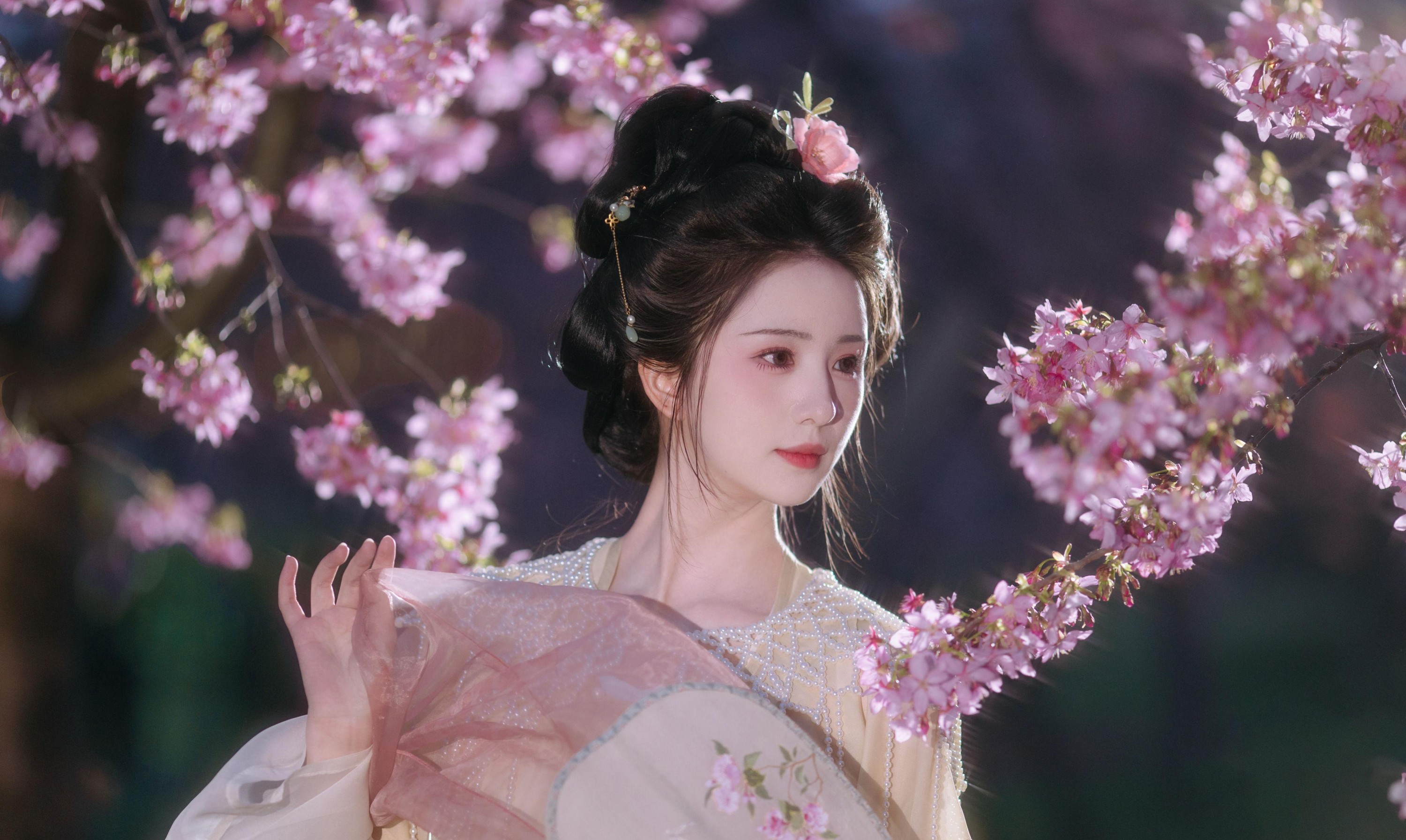 图片[2]-– 《春色如许》[26P]-COS写真在线网
