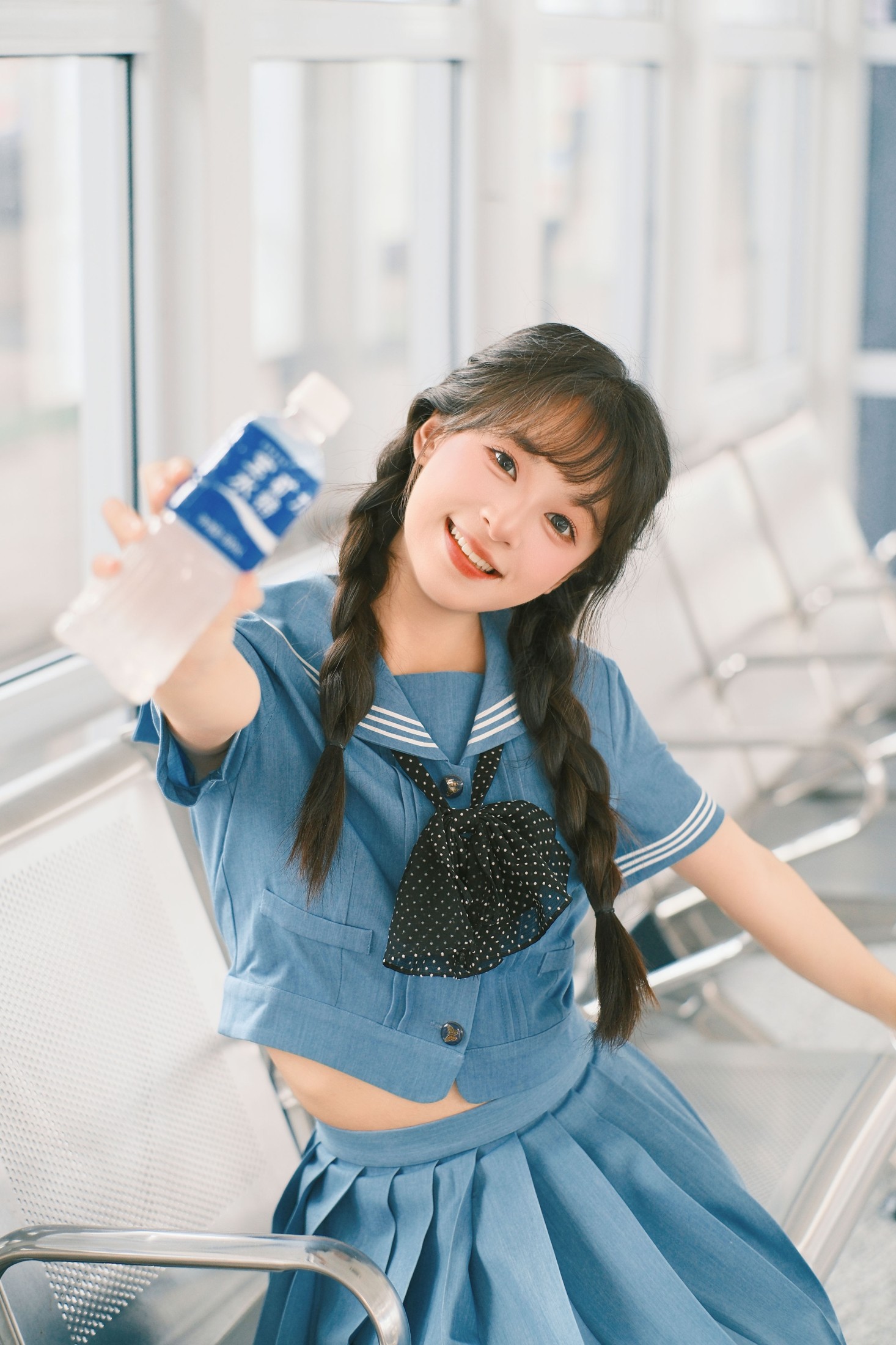 图片[3]-夏芋小年 – 《蓝色系jk》[19P]-COS写真在线网