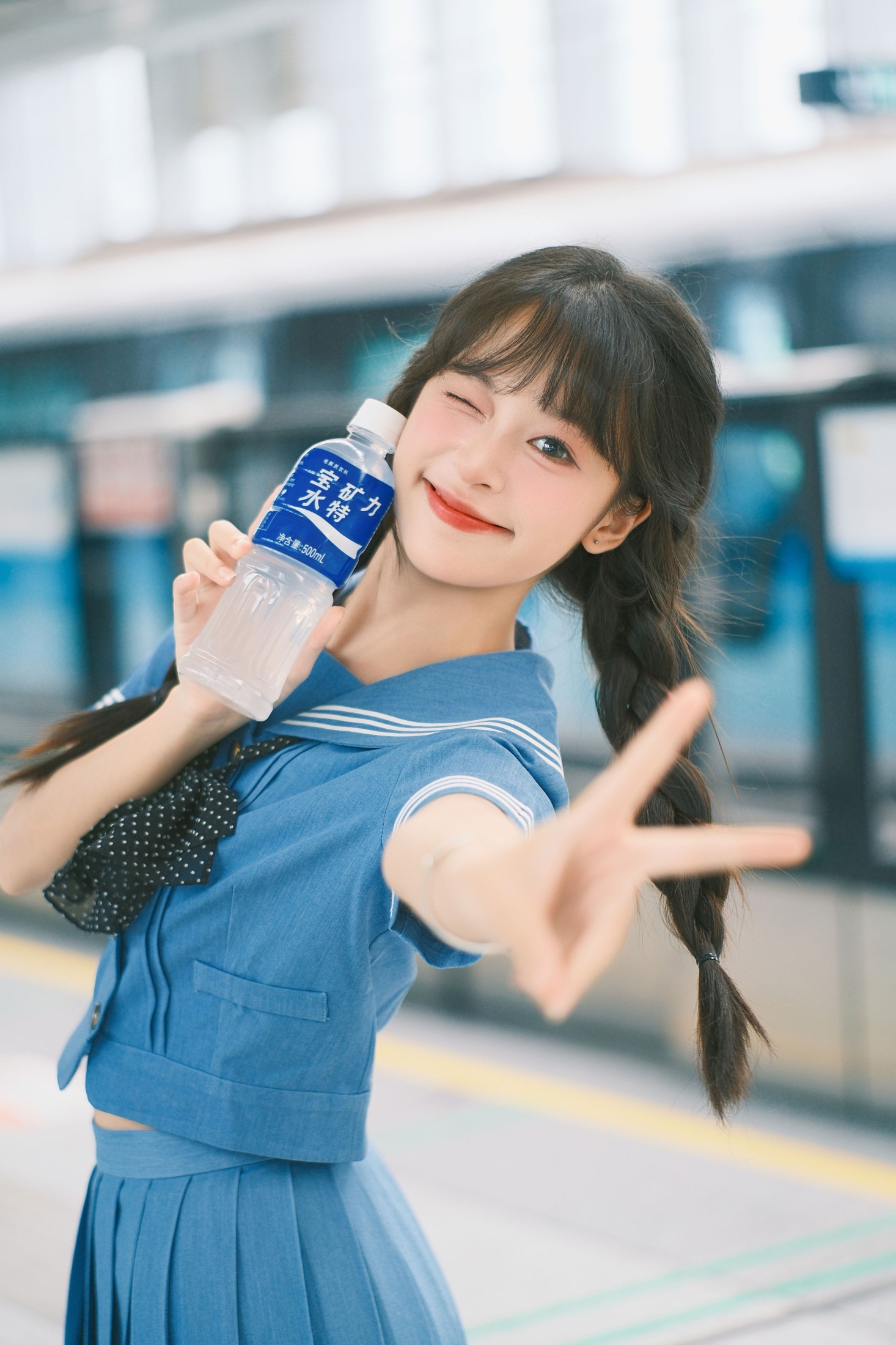 图片[6]-夏芋小年 – 《蓝色系jk》[19P]-COS写真在线网