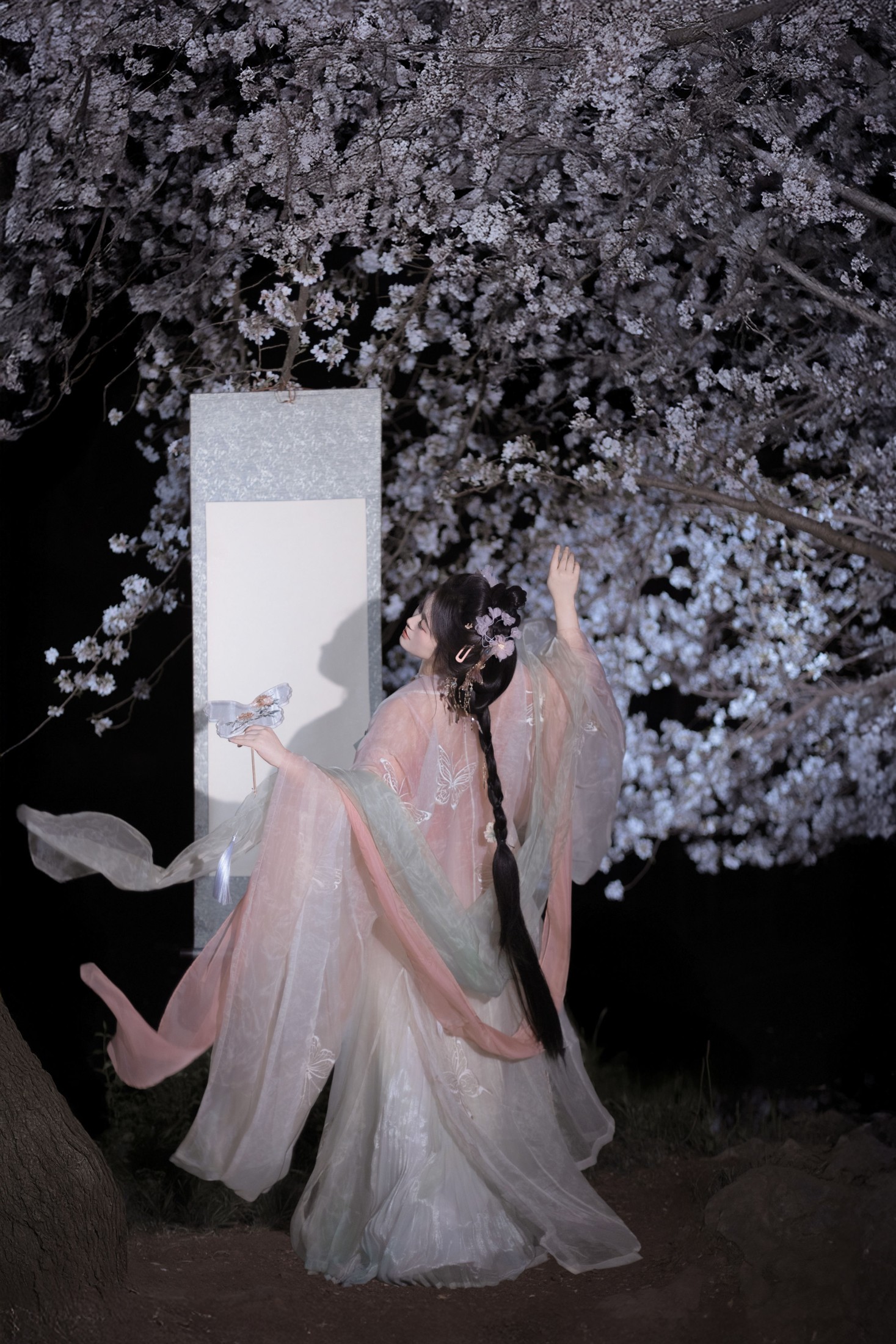 图片[5]-静若初夏 – 《春夜赏樱》[37P]-COS写真在线网