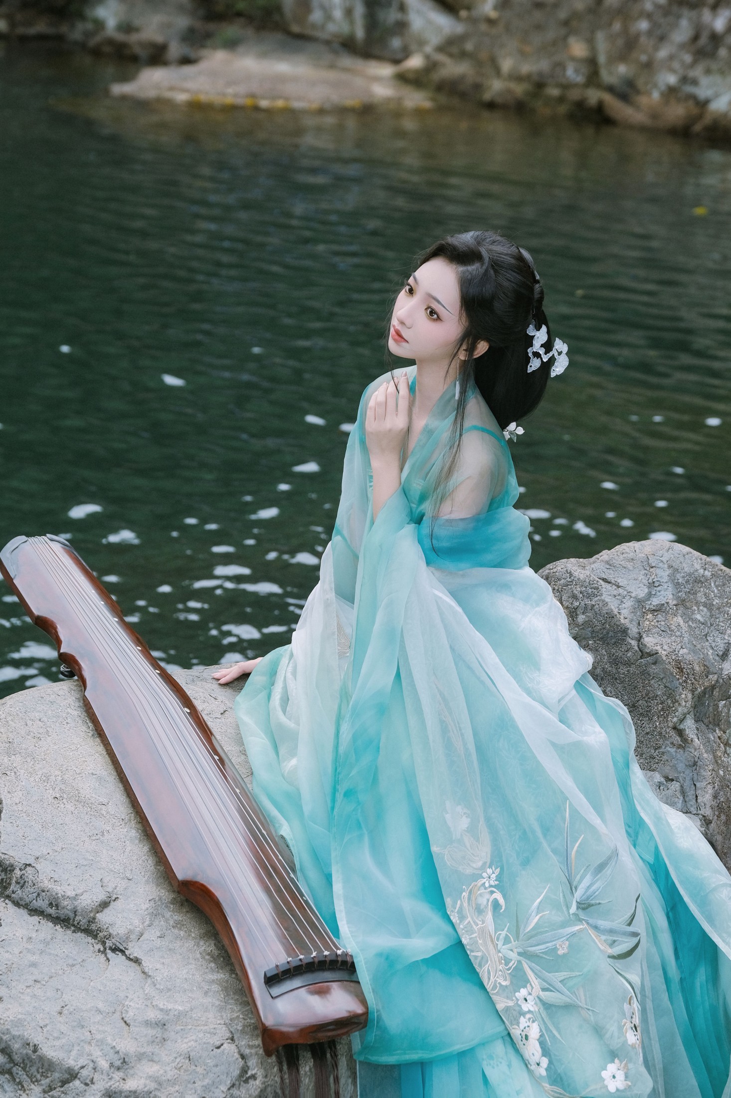 图片[2]-秋咪睡大觉 – 《仙女潭》[16P]-COS写真在线网