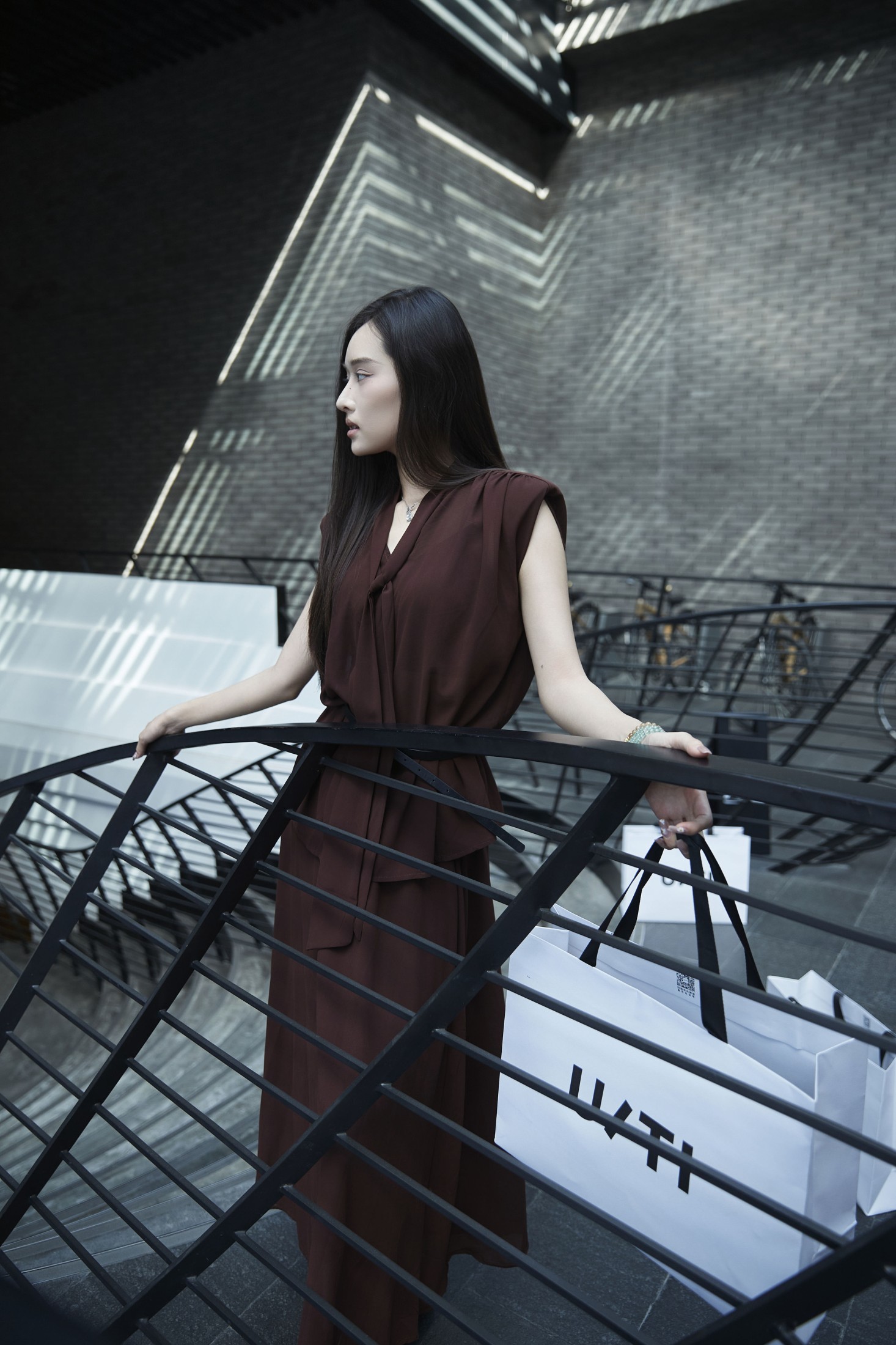 图片[5]-嘉嘉 – 《Street Style Photography》[19P]-COS写真在线网