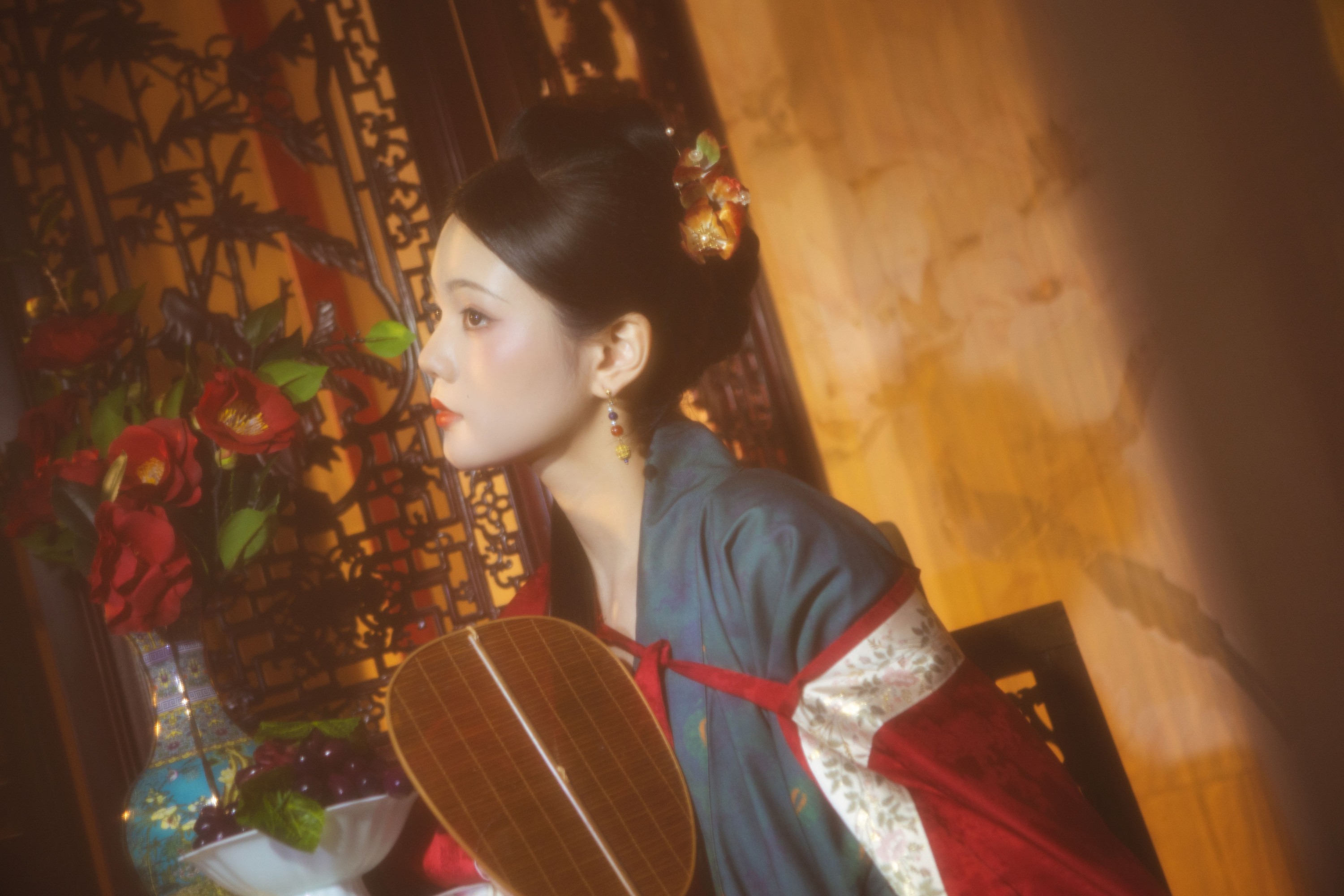 图片[5]-吴莹琨琨 – 《一室春深》[20P]-COS写真在线网