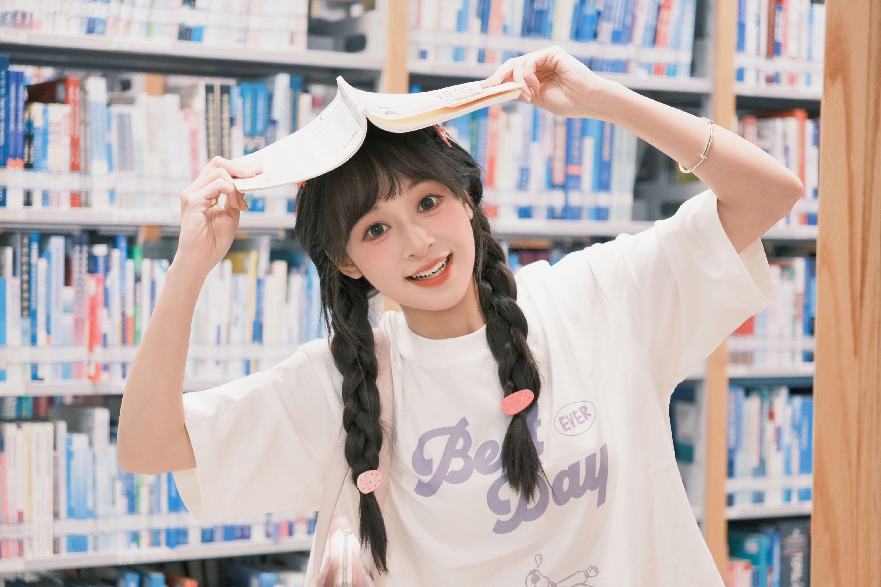 图片[5]-夏芋小年 – 《一起看书啊》[17P]-COS写真在线网