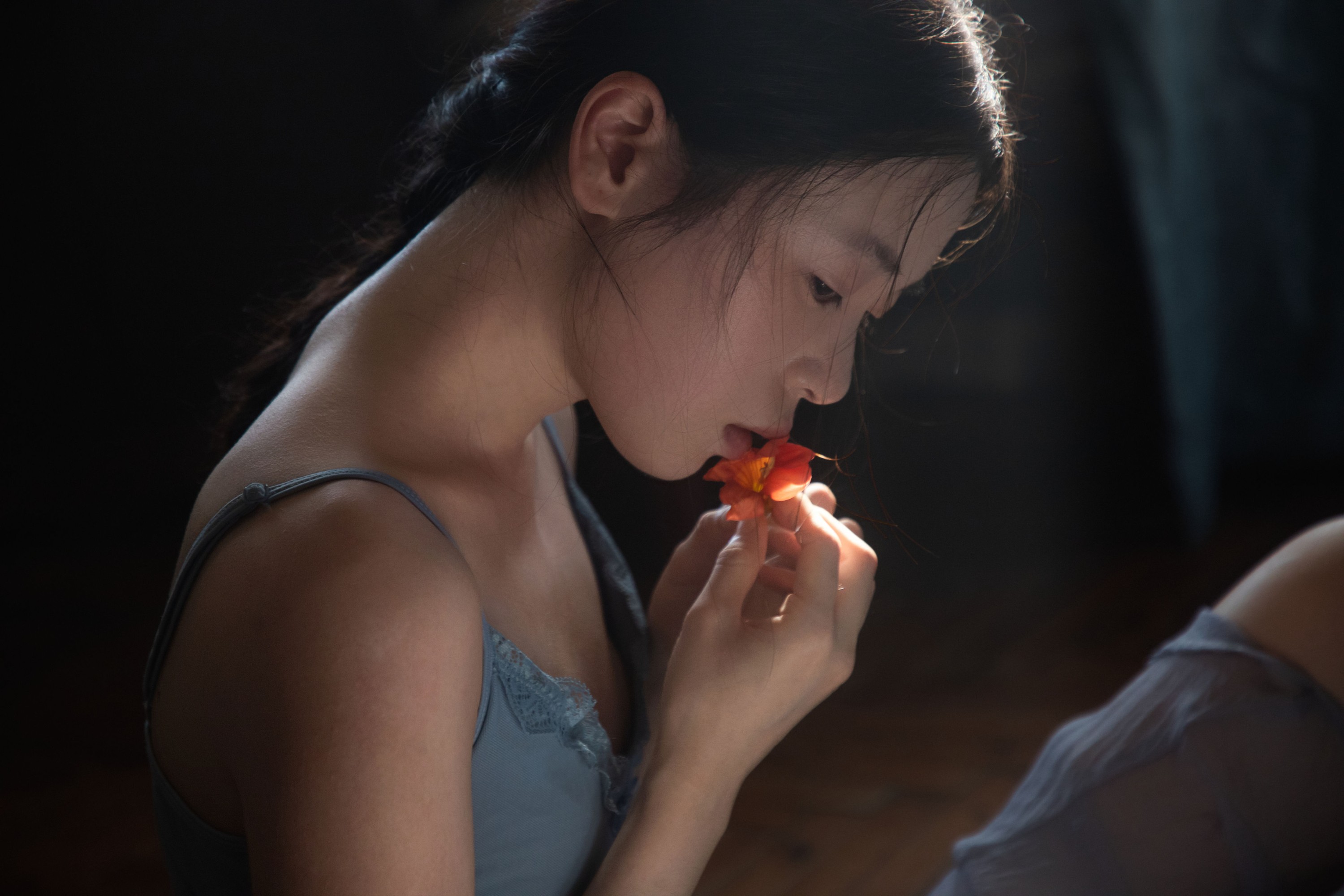 图片[6]-蔡景梵 – 《光，海棠花和女孩》[18P]-COS写真在线网