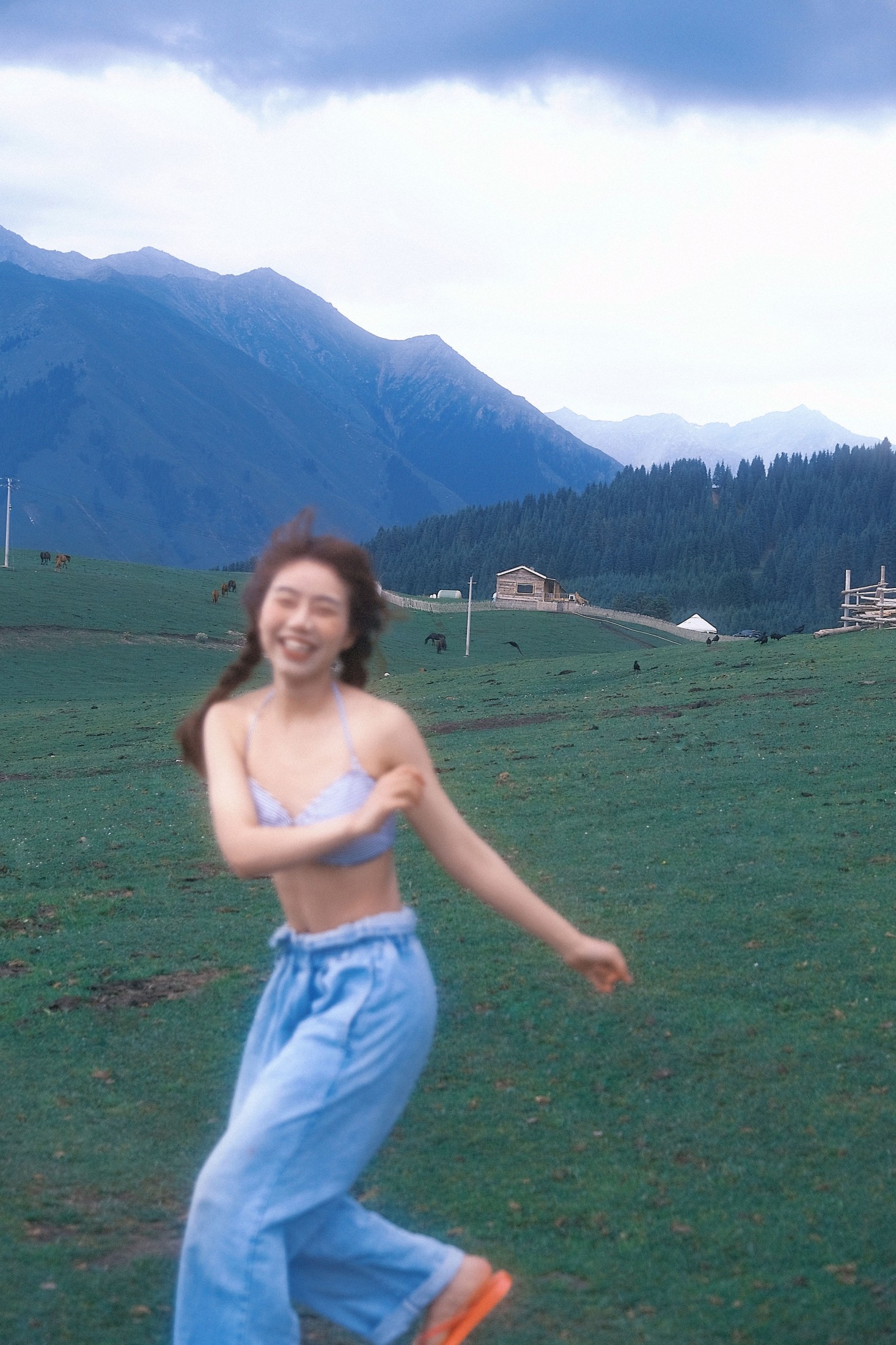 图片[3]-祝勺子 – 《赶在下雨之前》[23P]-COS写真在线网