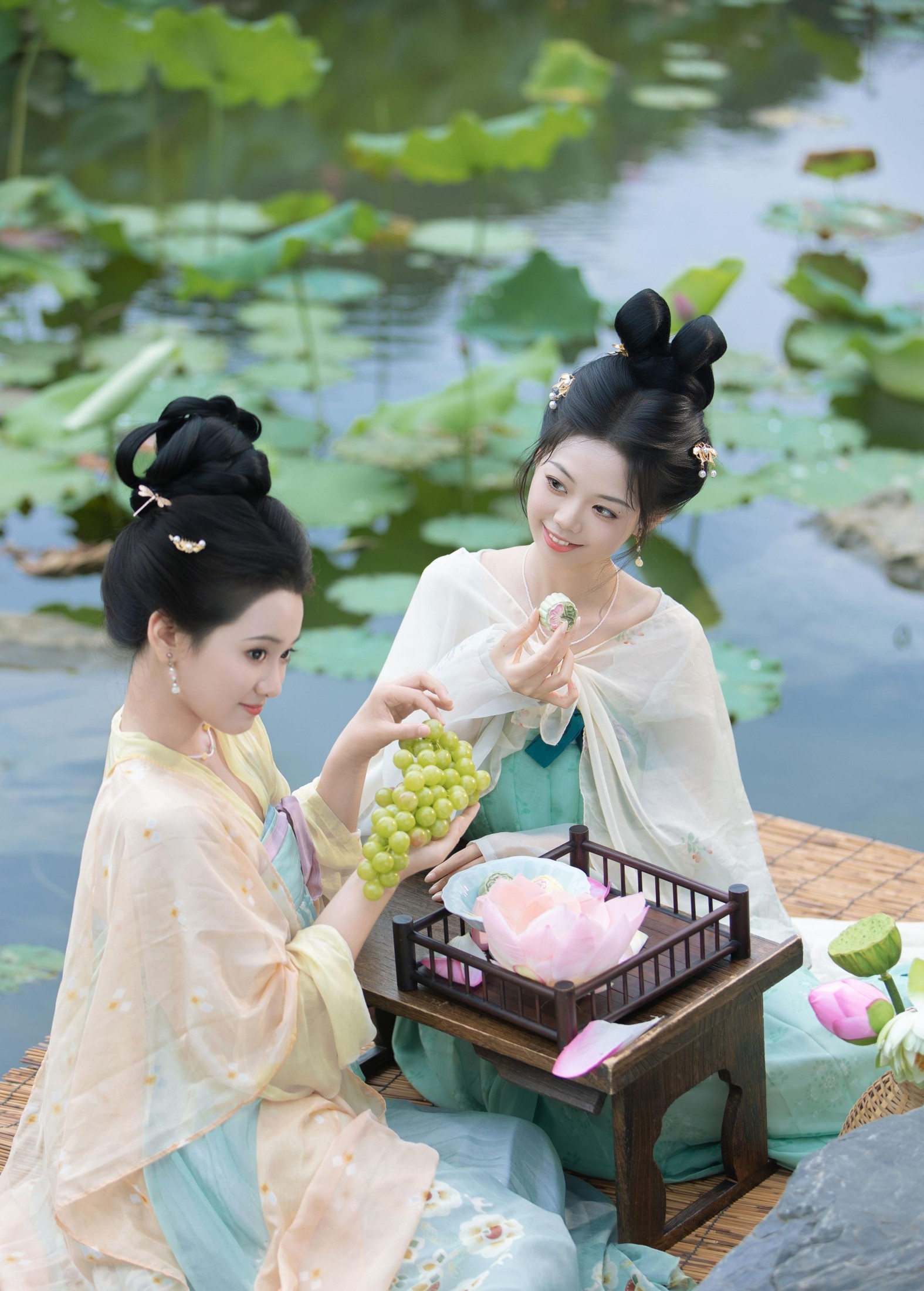 图片[2]-就是叫美男啊 是只琳 – 《一塘香》[42P]-COS写真在线网