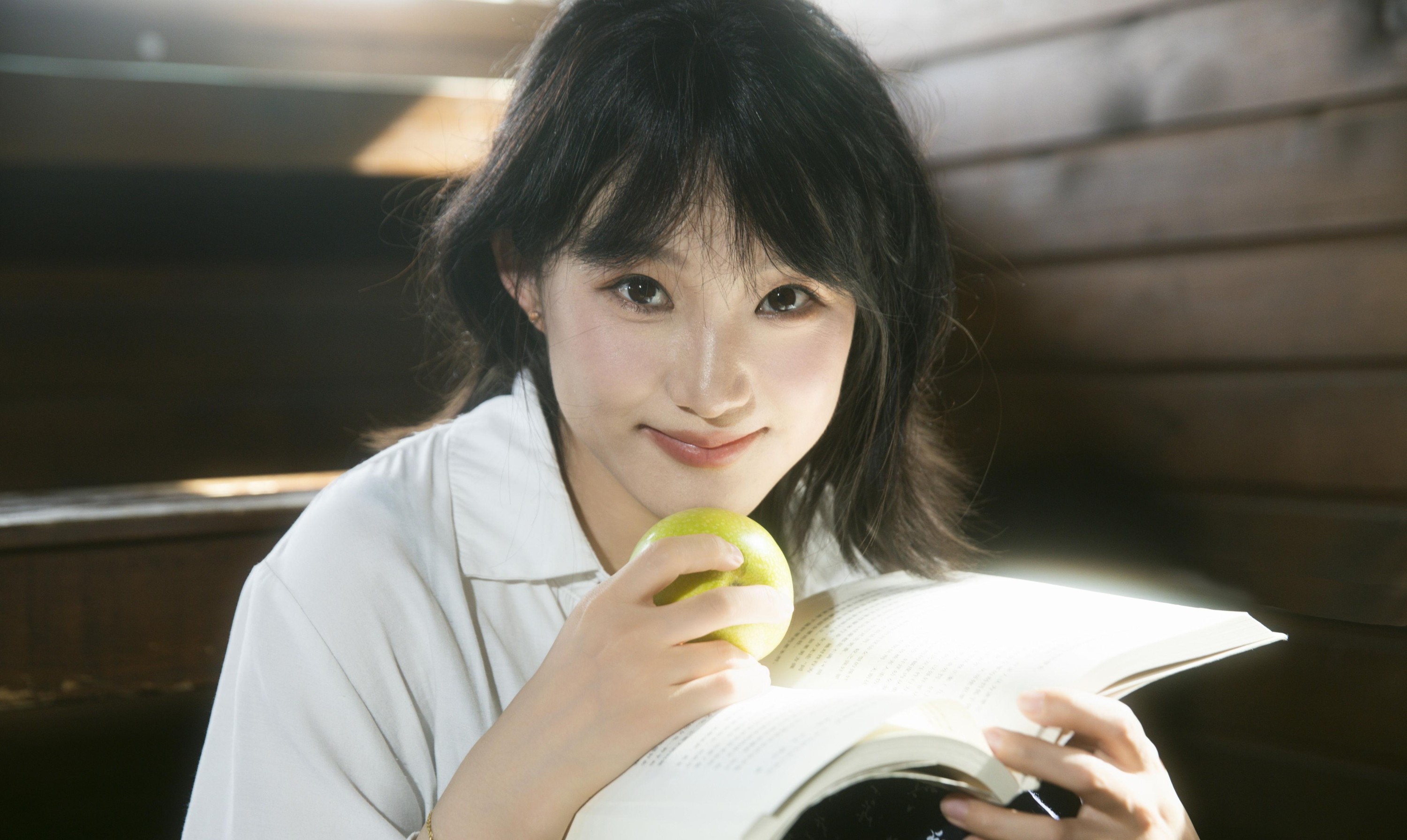 图片[2]-阿肖与猫 – 《小木屋青苹果》[29P]-COS写真在线网