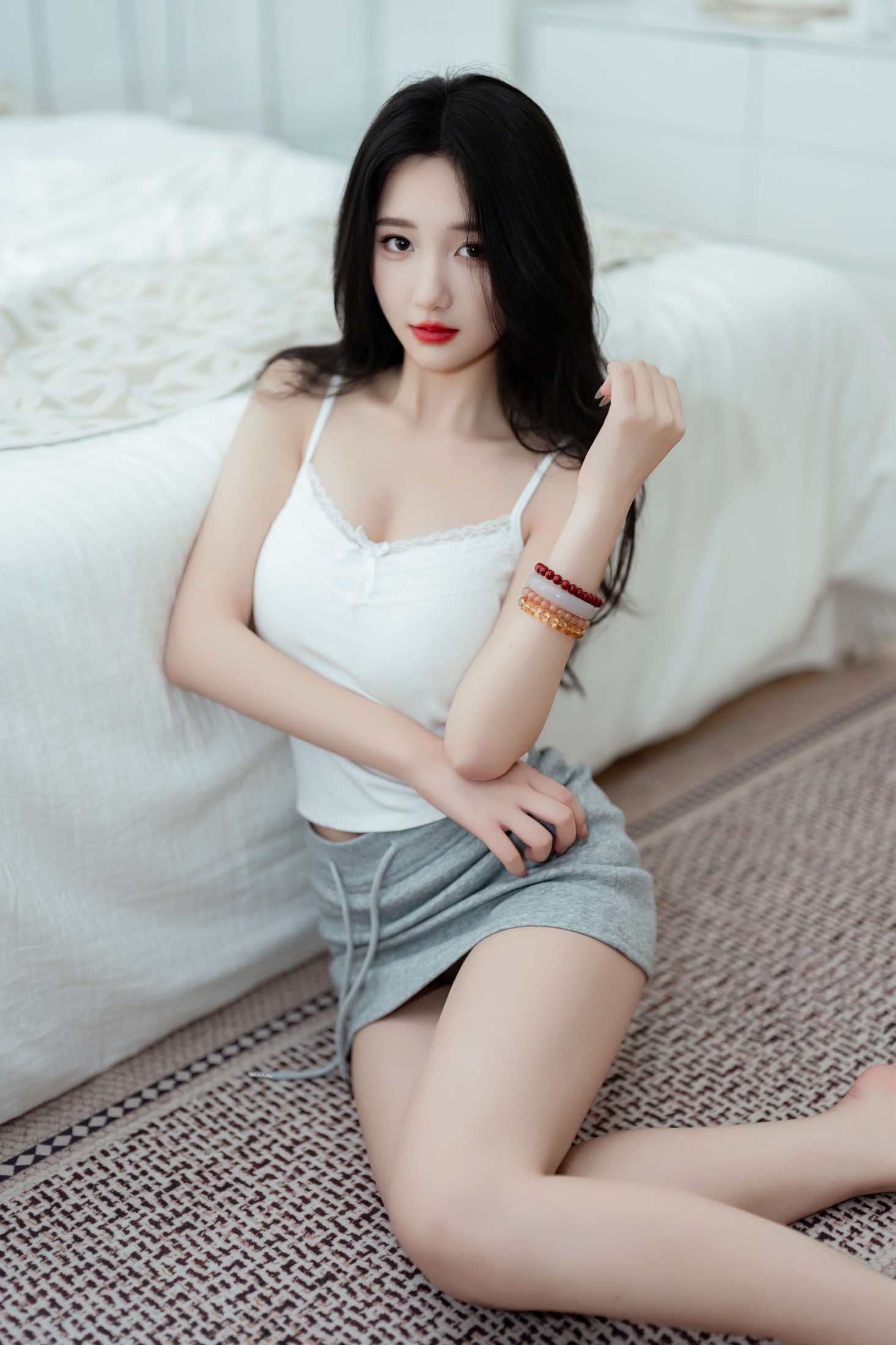 图片[5]-我吃一头牛 – 《居家轻私写真》[41P]-COS写真在线网