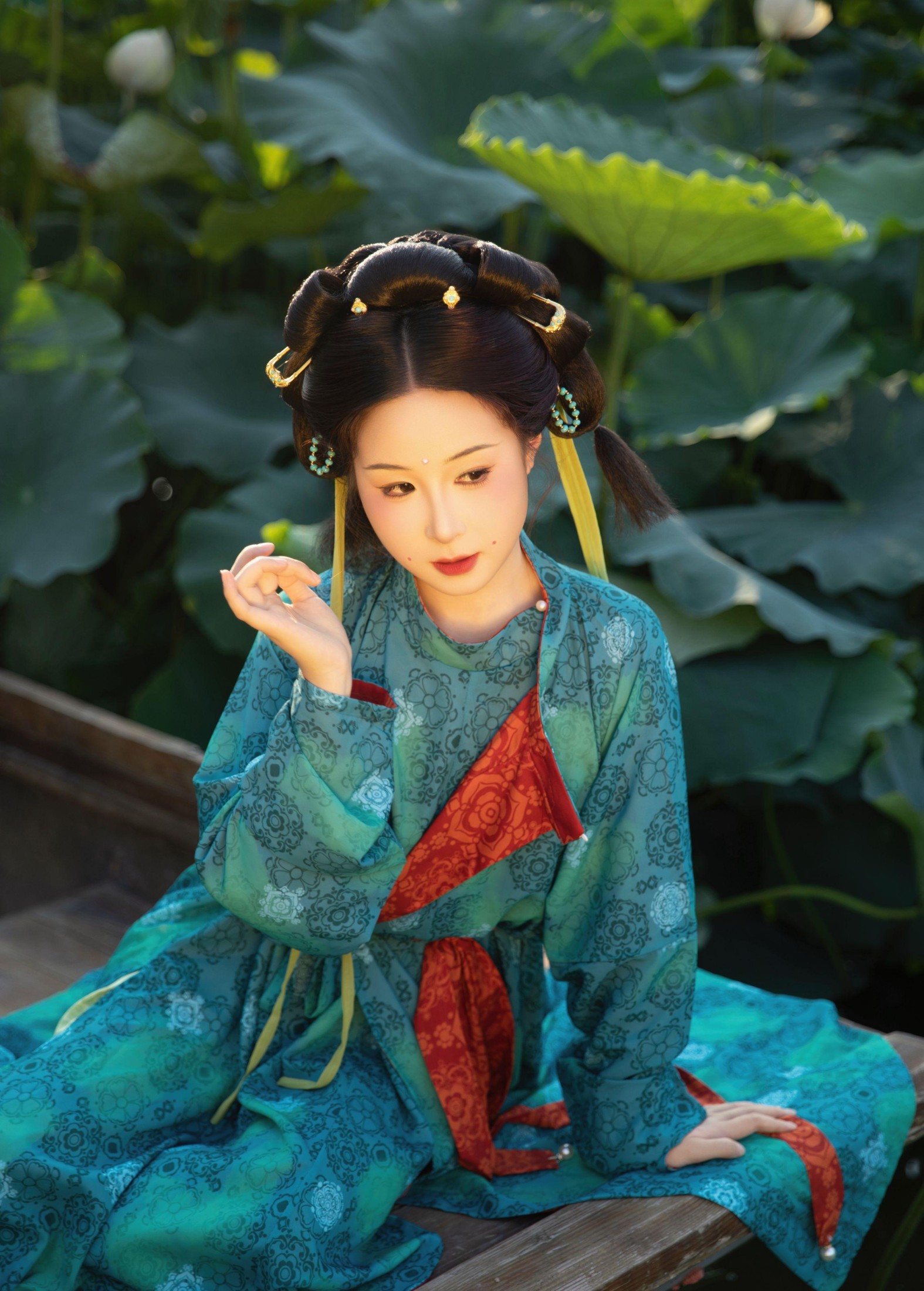 图片[2]-小薯片儿 艾艾 – 《就跟我一起出去玩吧》[20P]-COS写真在线网