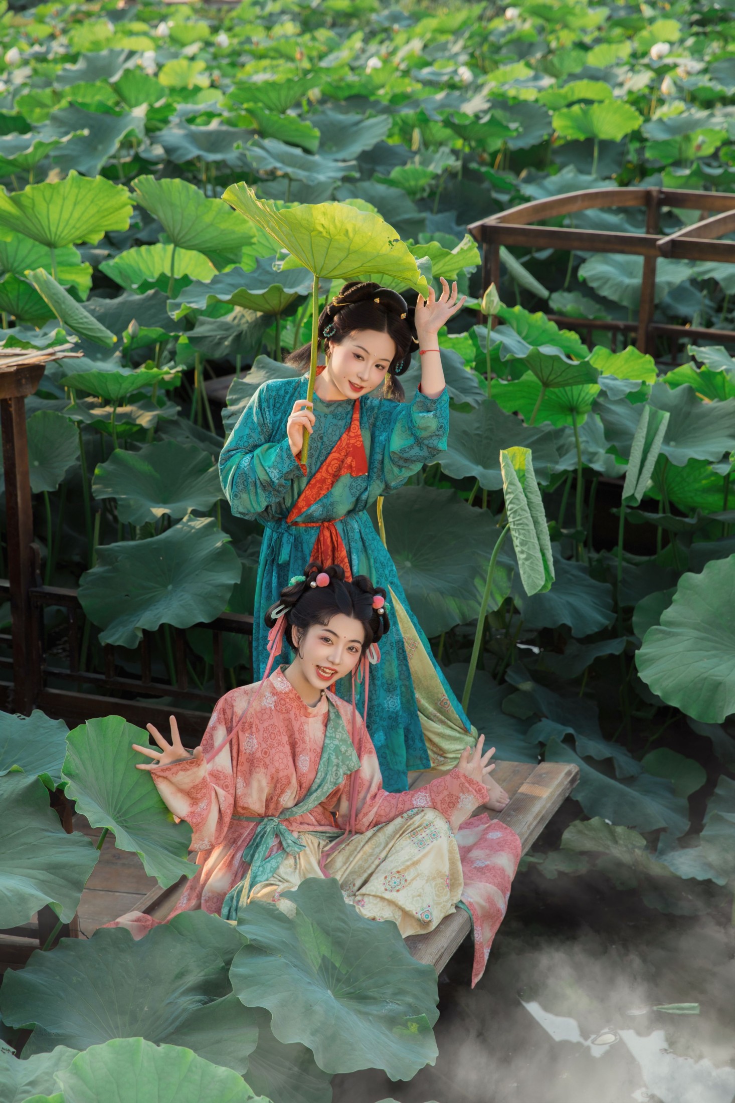 图片[6]-小薯片儿 艾艾 – 《就跟我一起出去玩吧》[20P]-COS写真在线网
