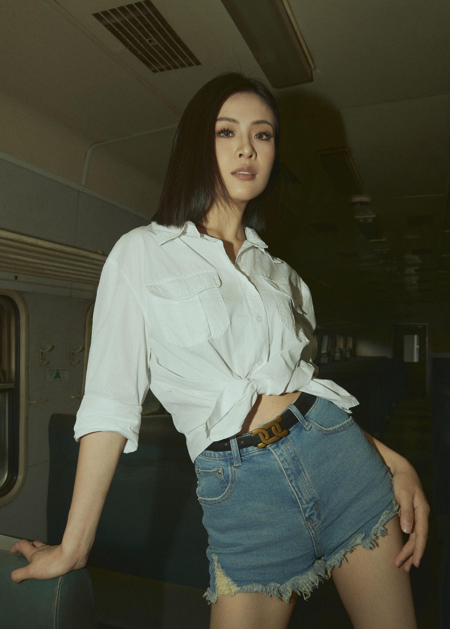 图片[2]-葉子 – 《Train》[18P]-COS写真在线网