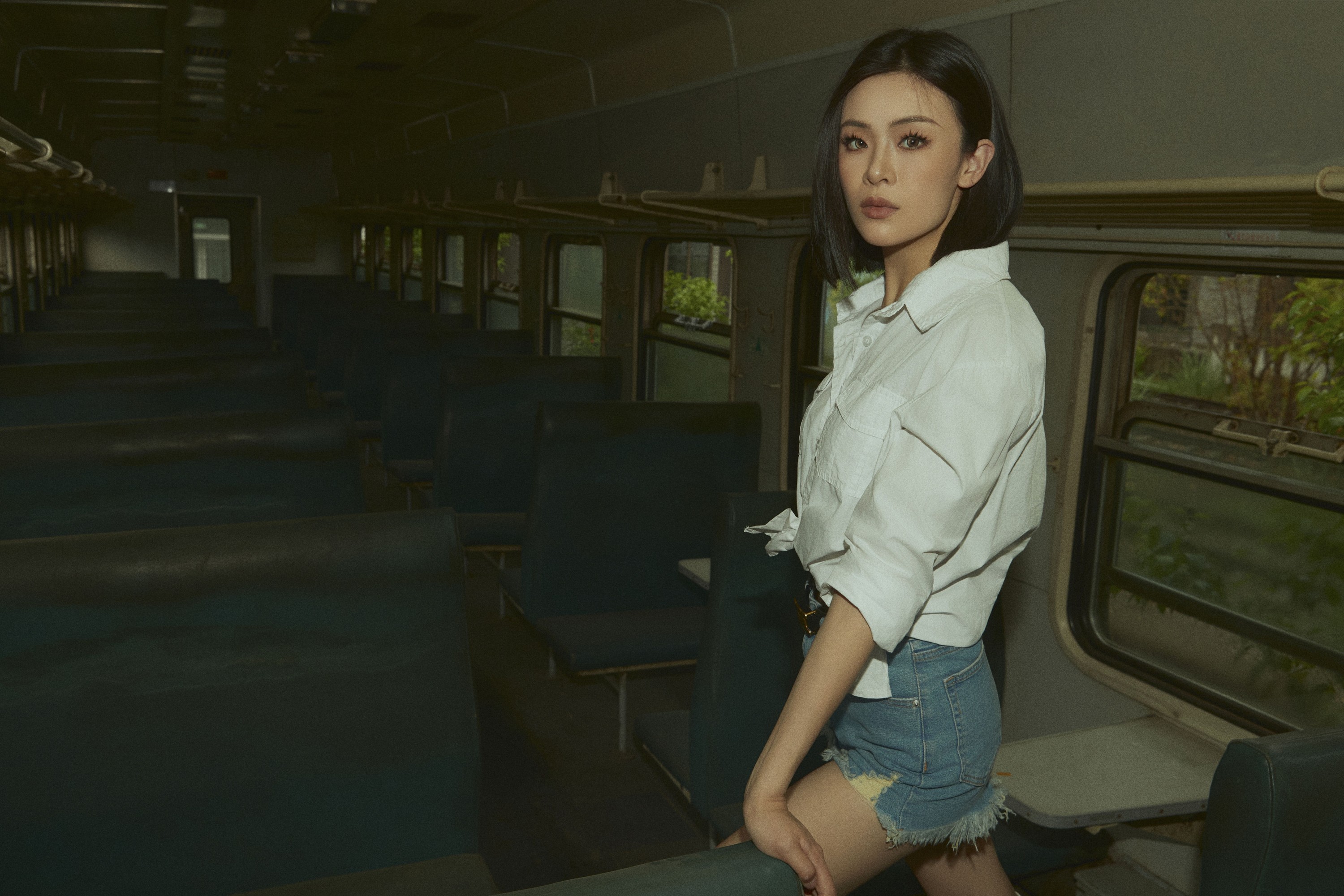 图片[4]-葉子 – 《Train》[18P]-COS写真在线网