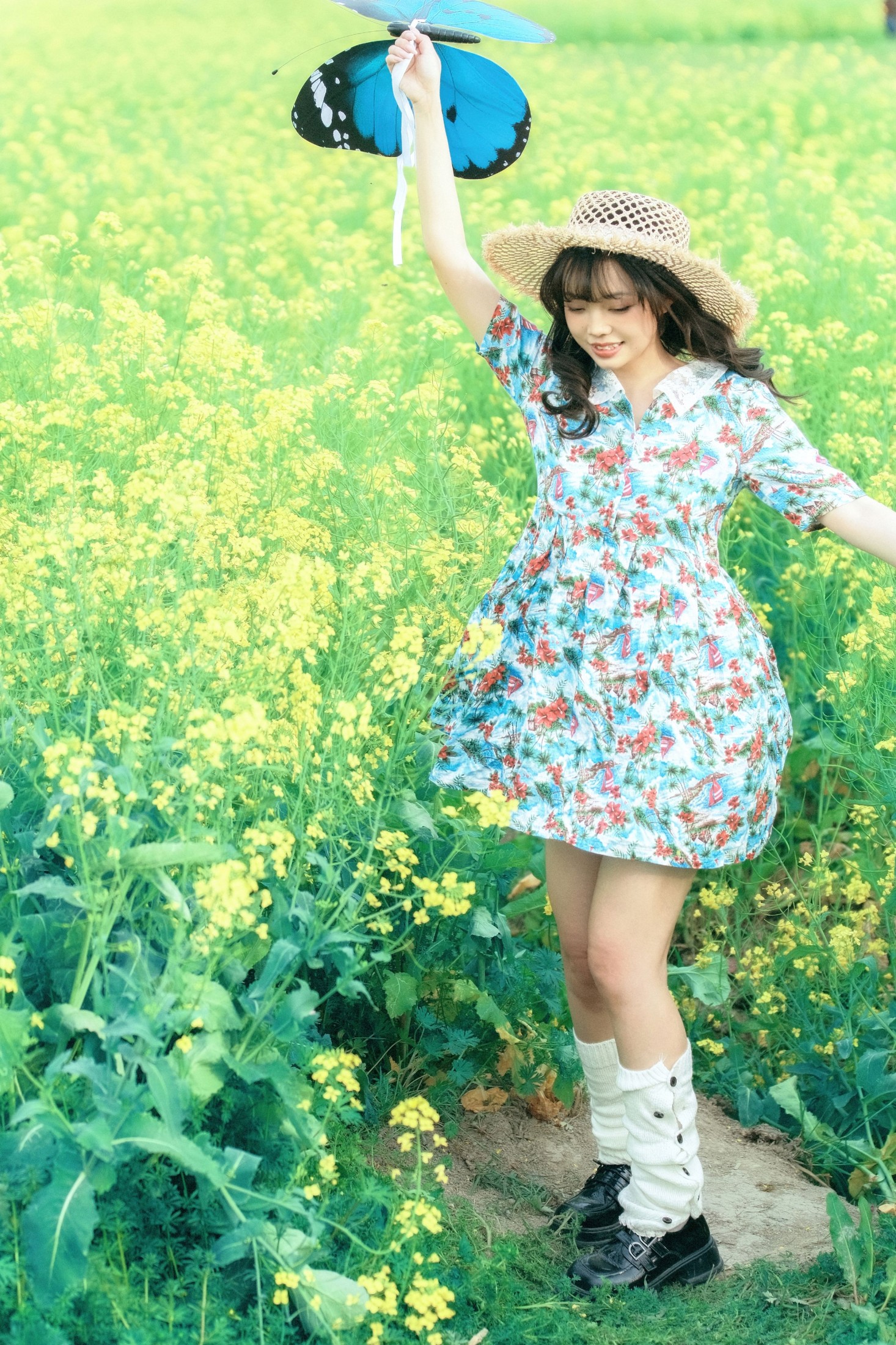 图片[6]-贝贝不睡觉 – 《阳光  微风  油菜花》[19P]-COS写真在线网