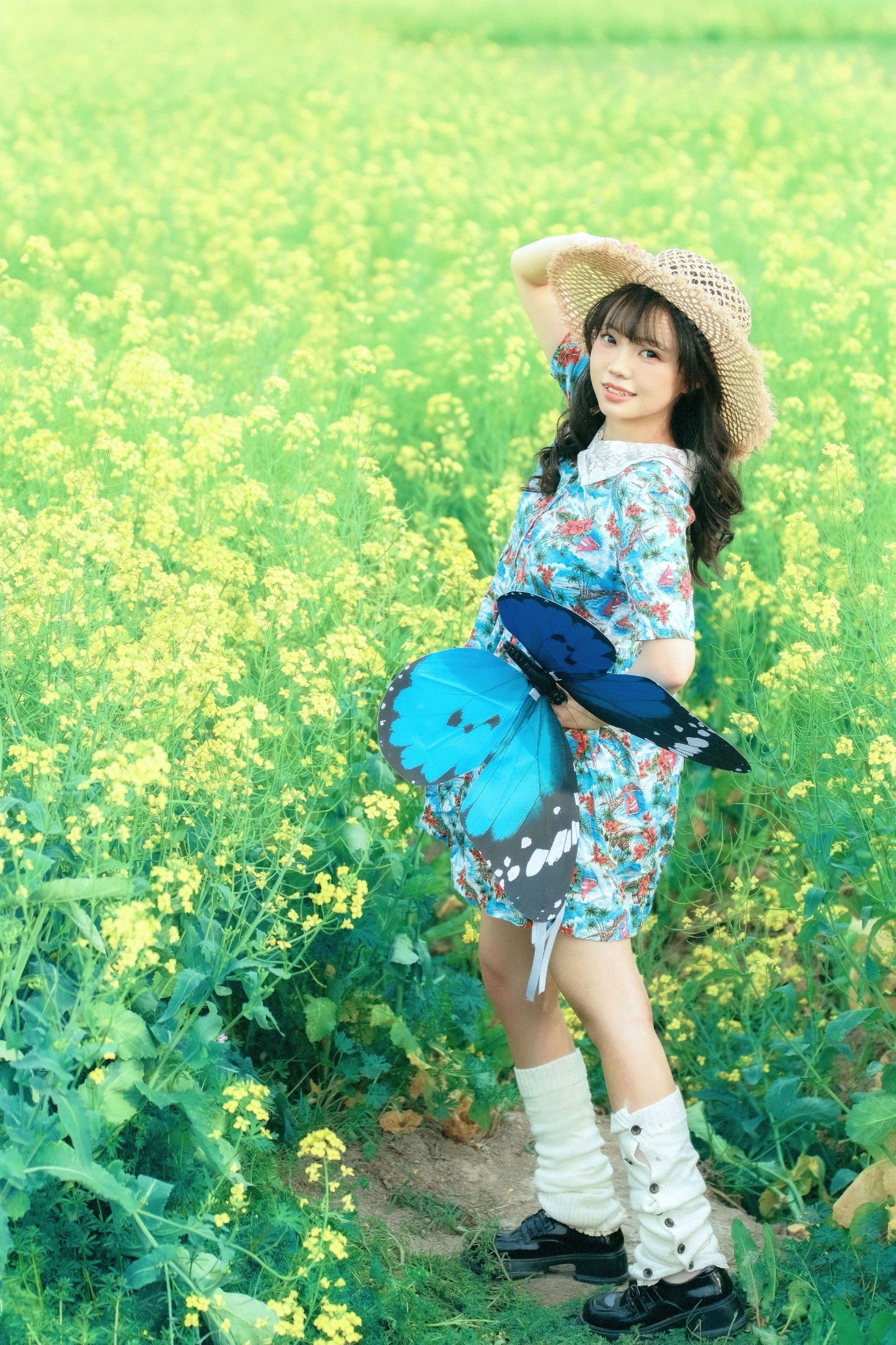 图片[5]-贝贝不睡觉 – 《阳光  微风  油菜花》[19P]-COS写真在线网