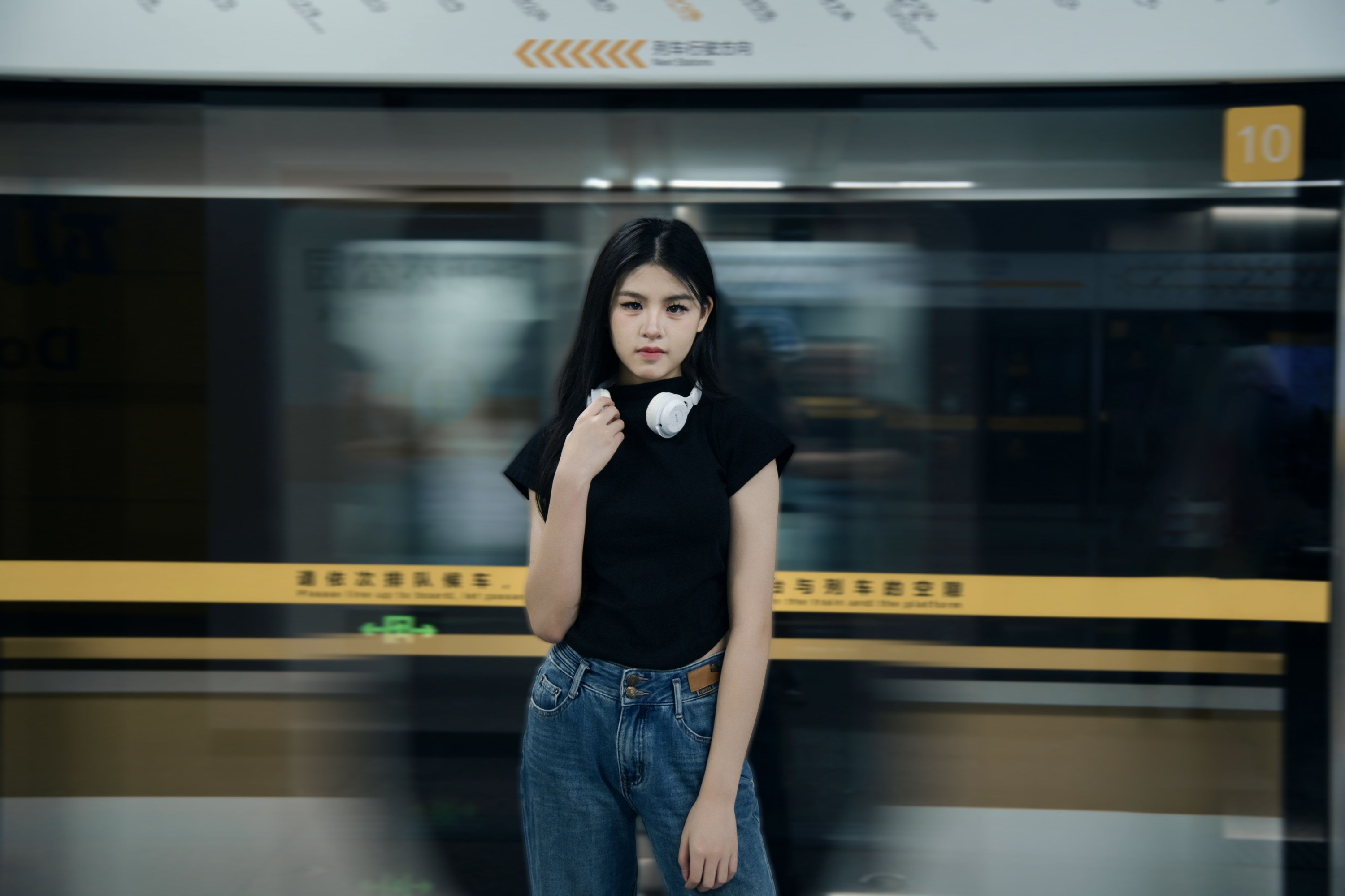 图片[5]-荔枝 – 《地铁站》[14P]-COS写真在线网