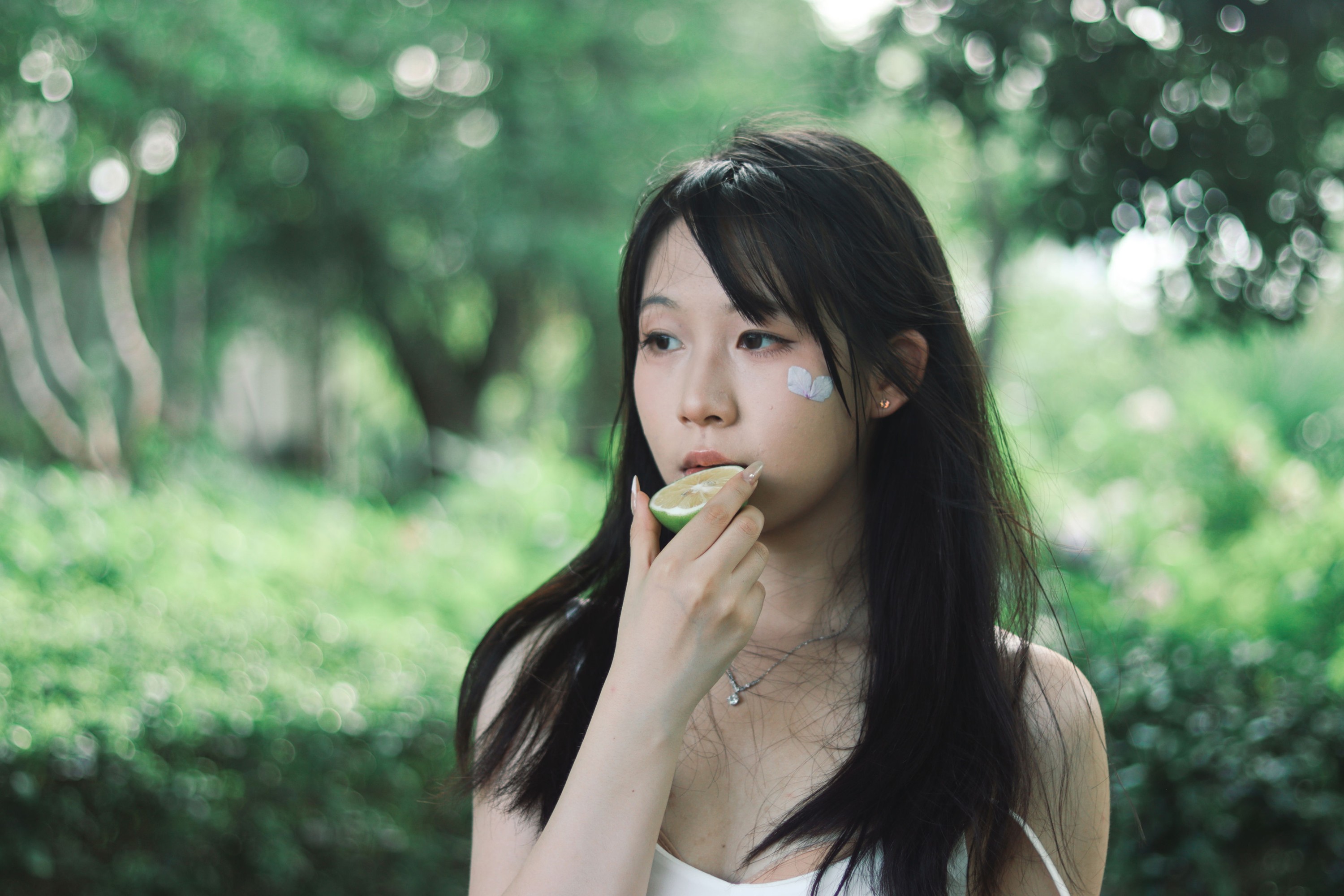 图片[5]-桃一 – 《雨中绣球》[17P]-COS写真在线网