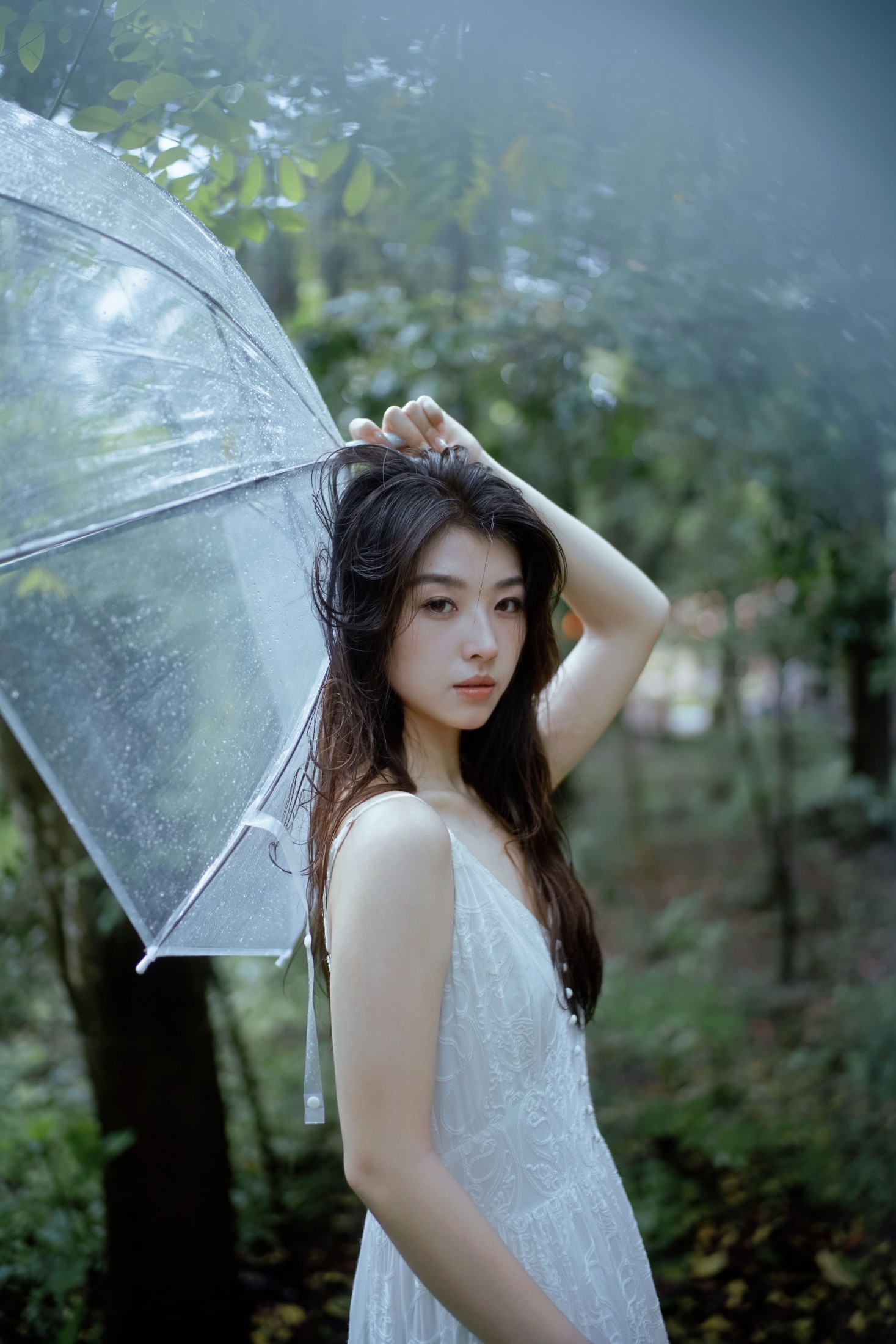 图片[2]-小鹿 – 《雨落林间，邂逅白裙仙子》[20P]-COS写真在线网