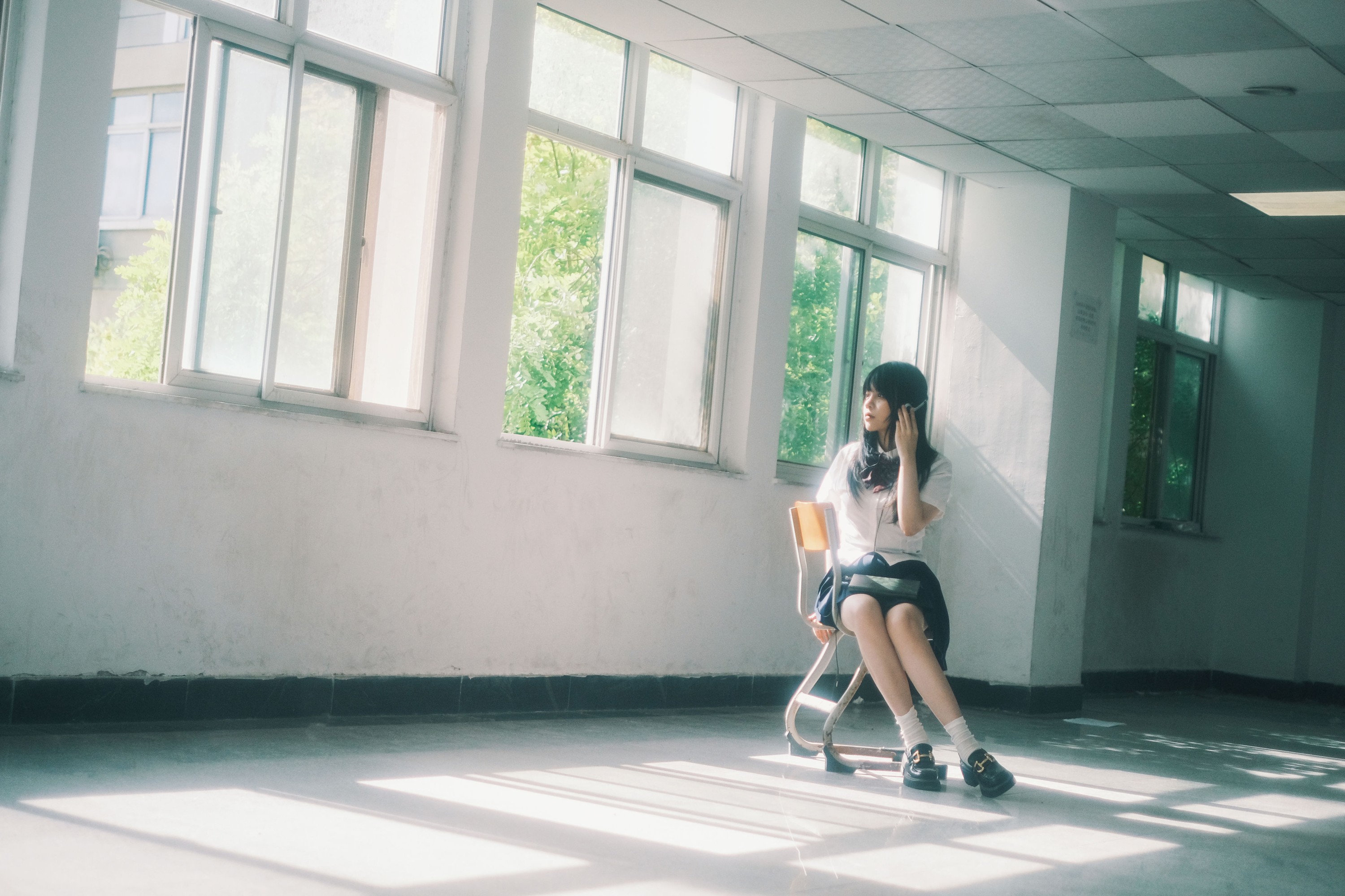 图片[3]-芝士打人 – 《窗》[18P]-COS写真在线网