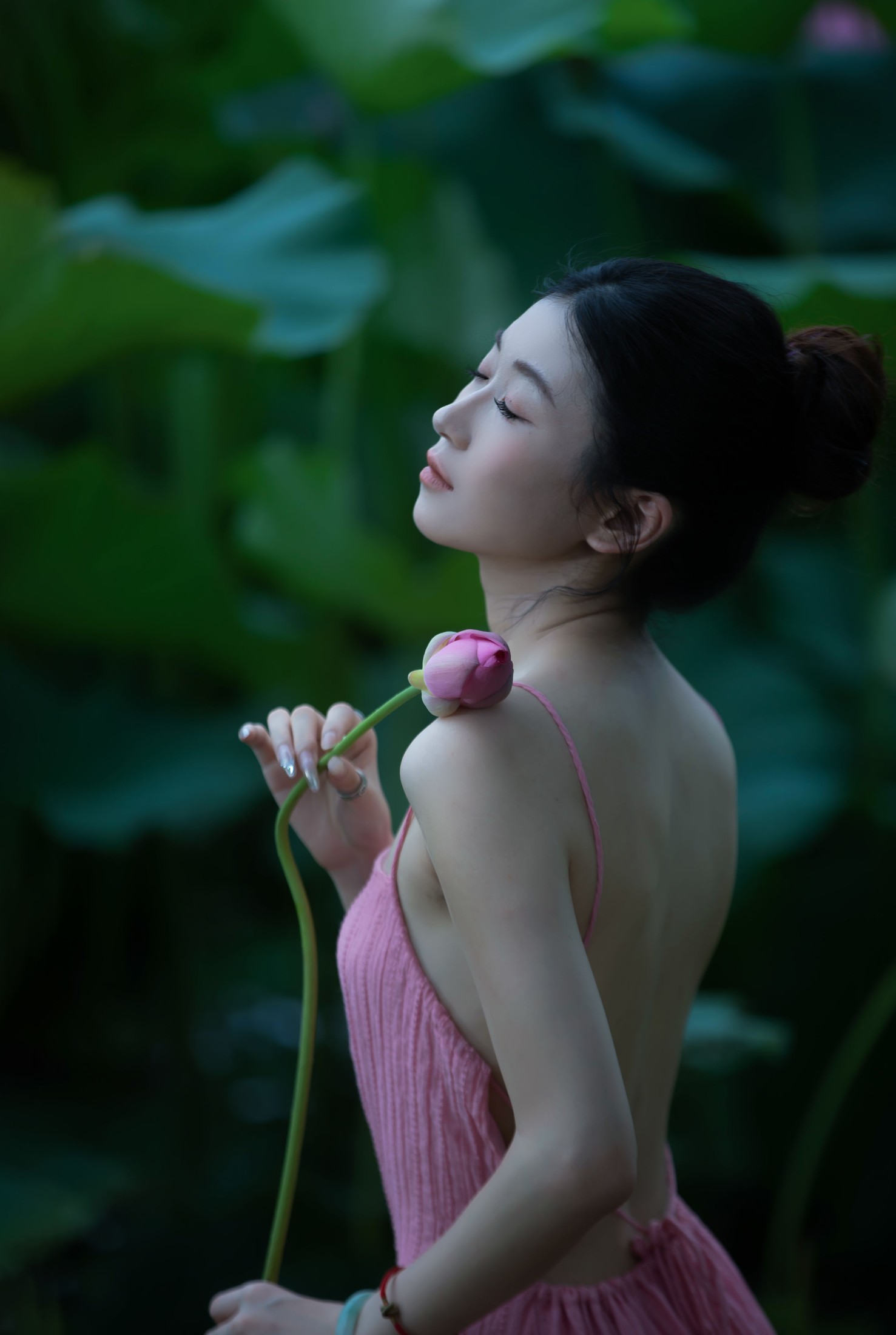 图片[3]-牛排小王子 – 《荷花与少女》[15P]-COS写真在线网