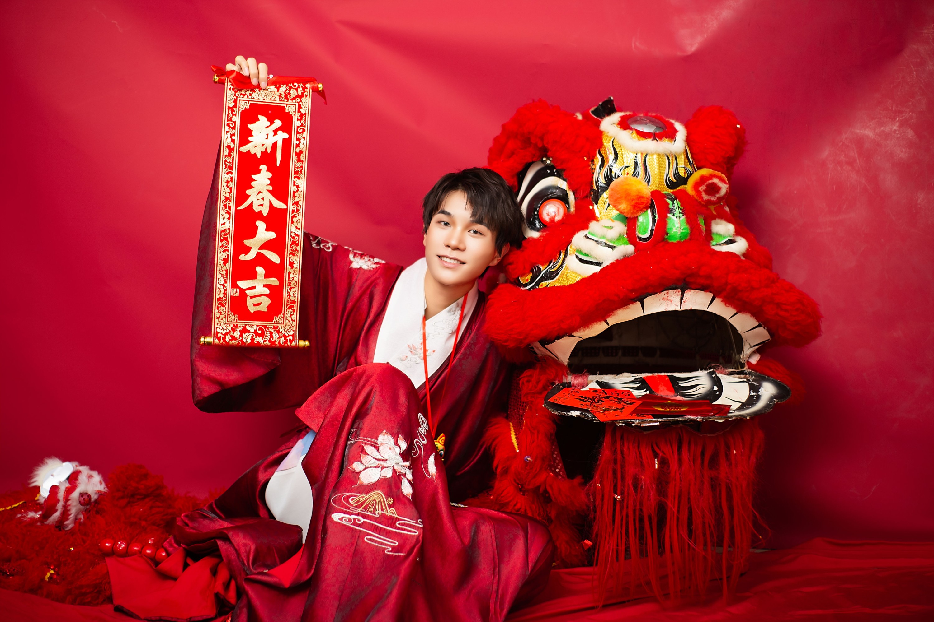 图片[4]-摇光 – 《恭喜发财，红包拿来。》[15P]-COS写真在线网
