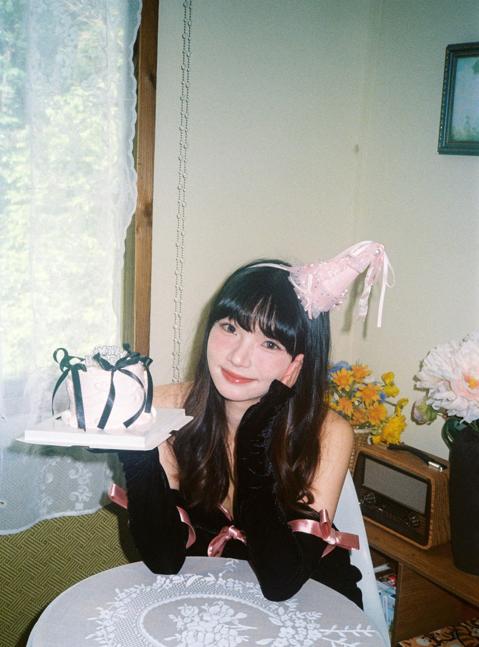 图片[2]-甜菜小芊 – 《按时长大》[18P]-COS写真在线网
