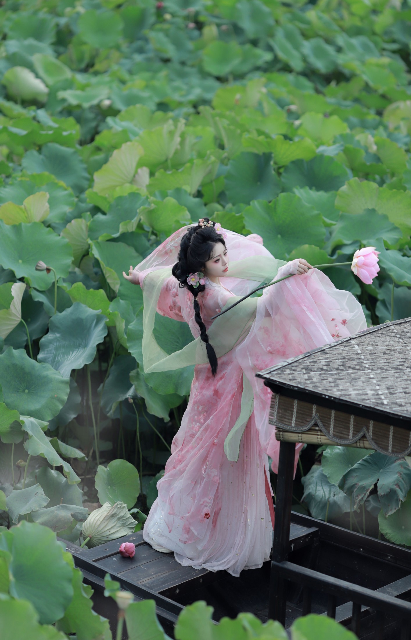 图片[3]-蓁蓁爱吃辣 – 《泛舟》[15P]-COS写真在线网