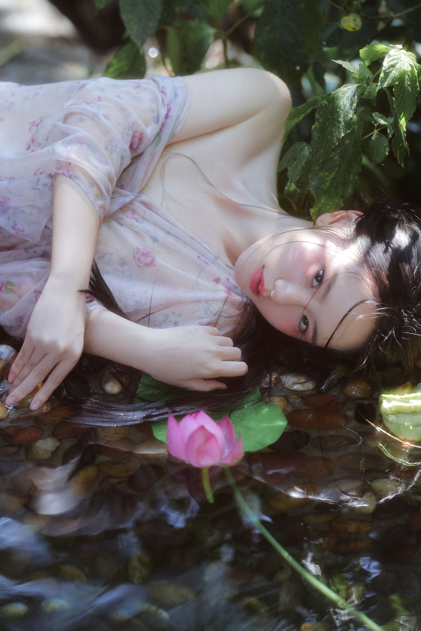 图片[2]-Naomi. – 《夏莲》[13P]-COS写真在线网