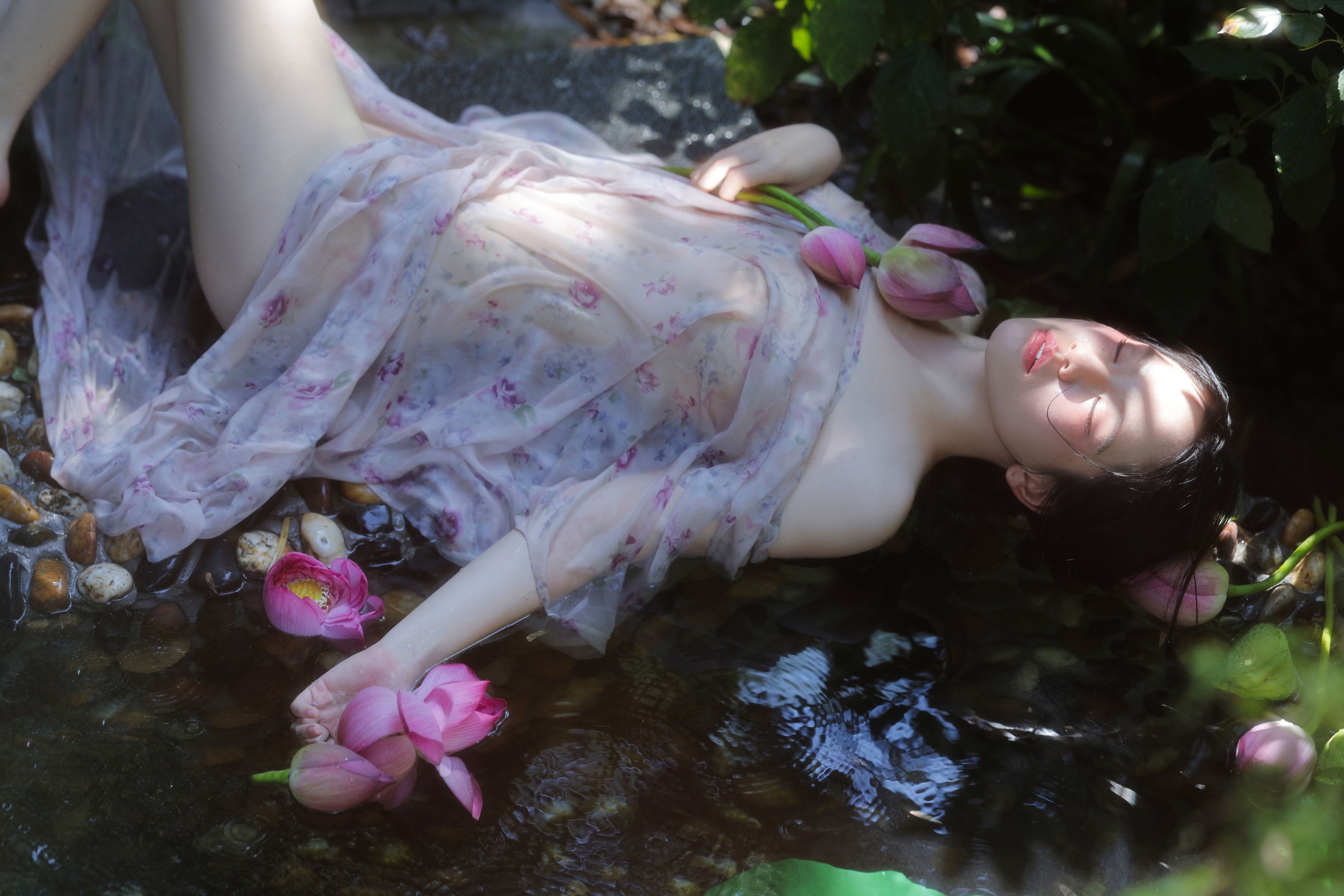 图片[3]-Naomi. – 《夏莲》[13P]-COS写真在线网