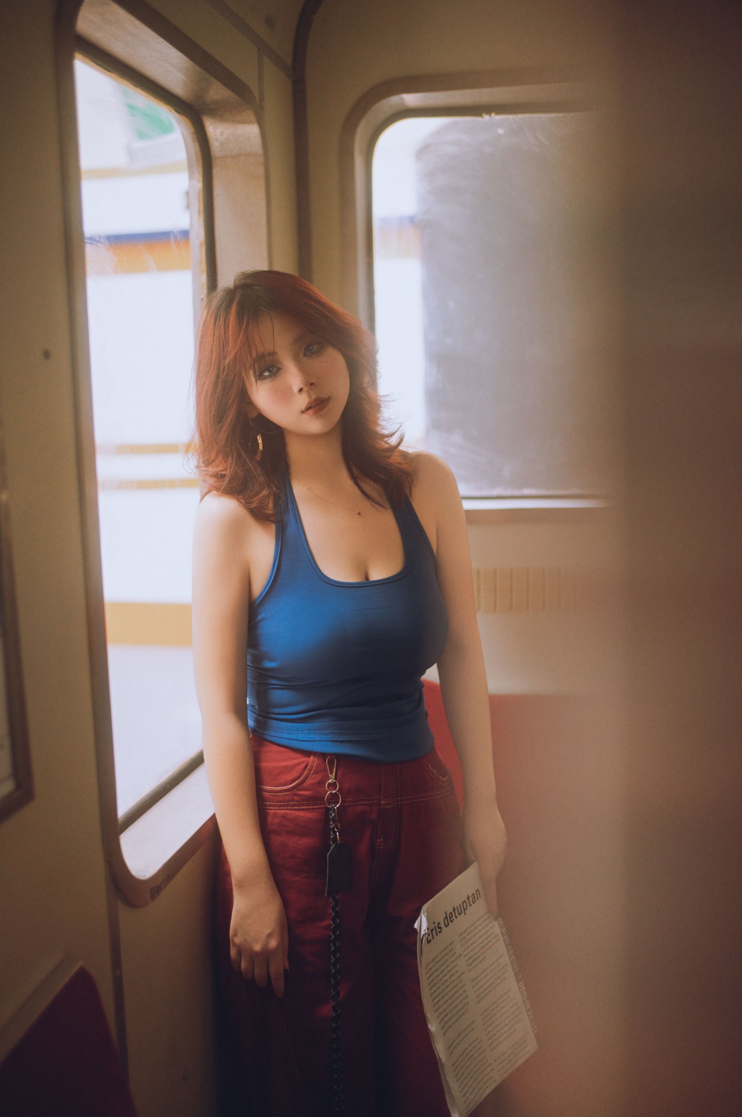 图片[5]-暮色涂涂 – 《热辣美式》[13P]-COS写真在线网