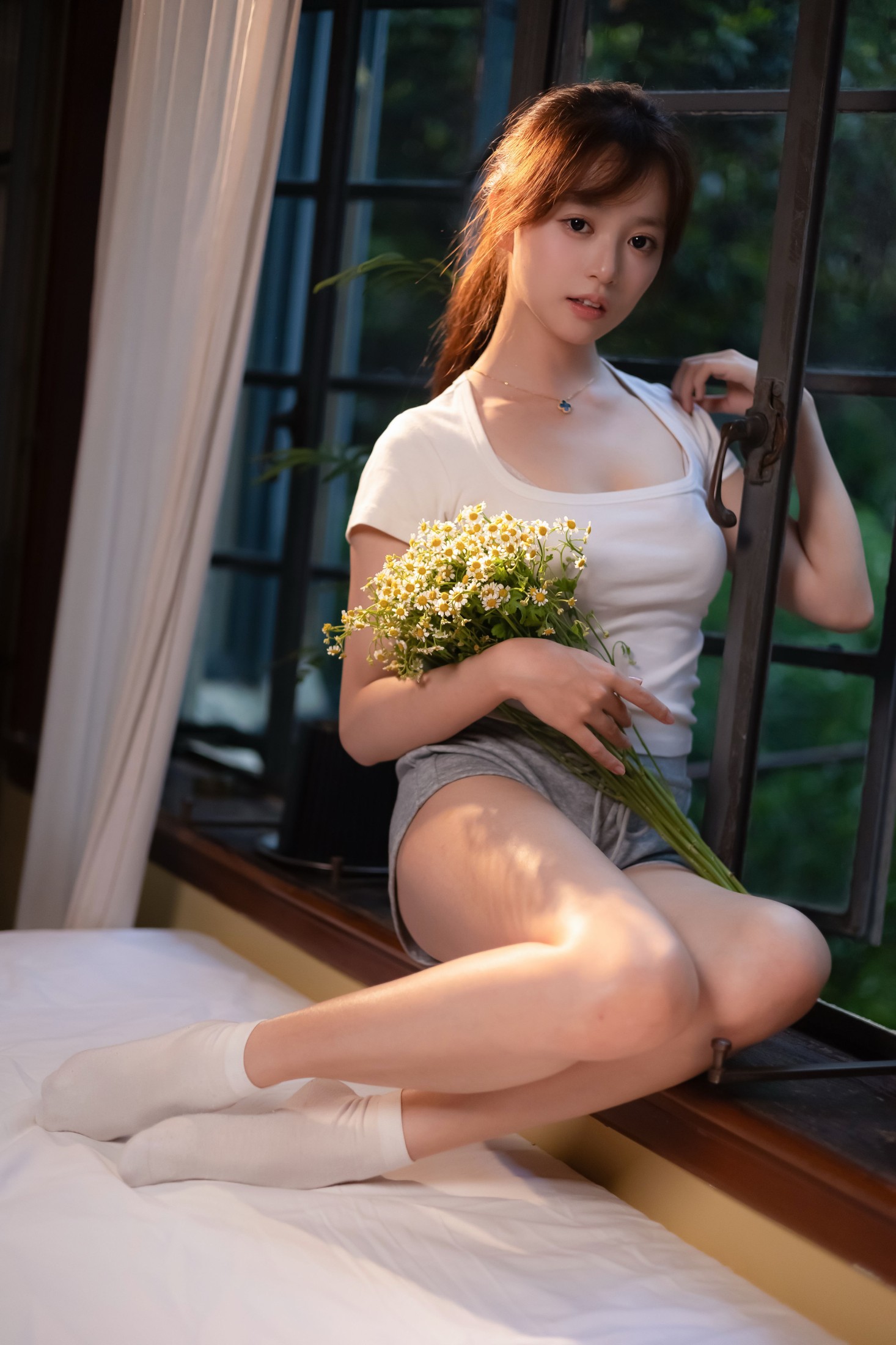 图片[5]-小亿 – 《居家风小亿丨在窗边》[25P]-COS写真在线网